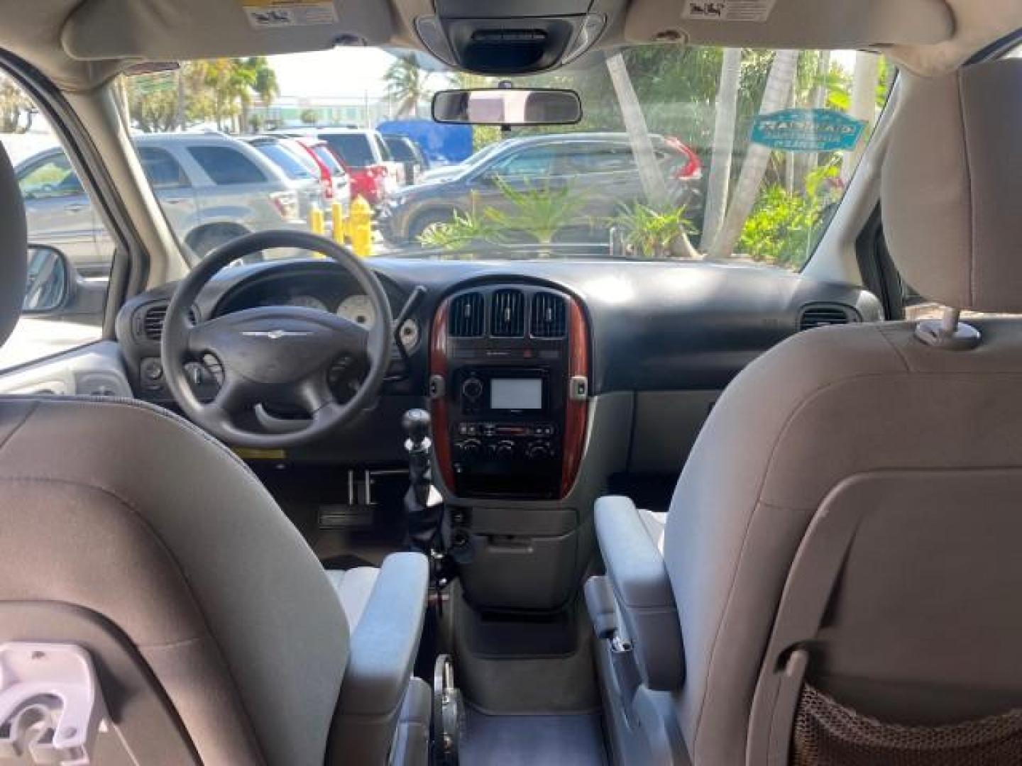 2006 Butane Blue Pearl /Med Slate Gray Chrysler T and C BRAUN ENTERVAN HANDICAP LOW MILES 64,097 (1A4GP44R76B) with an 3.3L OHV V6 Engine engine, Automatic transmission, located at 4701 North Dixie Hwy, Pompano Beach, FL, 33064, (954) 422-2889, 26.240938, -80.123474 - OUR WEBPAGE FLORIDACARS1.COM HAS OVER 100 PHOTOS AND FREE CARFAX LINK 2006 CHRYSLER TOWN AND COUNTRY LX BRAUN ENTERVAN $20,000 PLUS CONVERSION POWER RAMP DRIVER SEAT SWIVELS VIN: 1A4GP44R76B751954 1 A 4 G P 4 4 R 7 6 B 7 5 1 9 5 4 VAN 3.3L V6 F OHV 24V GASOLINE 26 MPG FRONT WHEEL DRIVE Features ABS- Photo#98