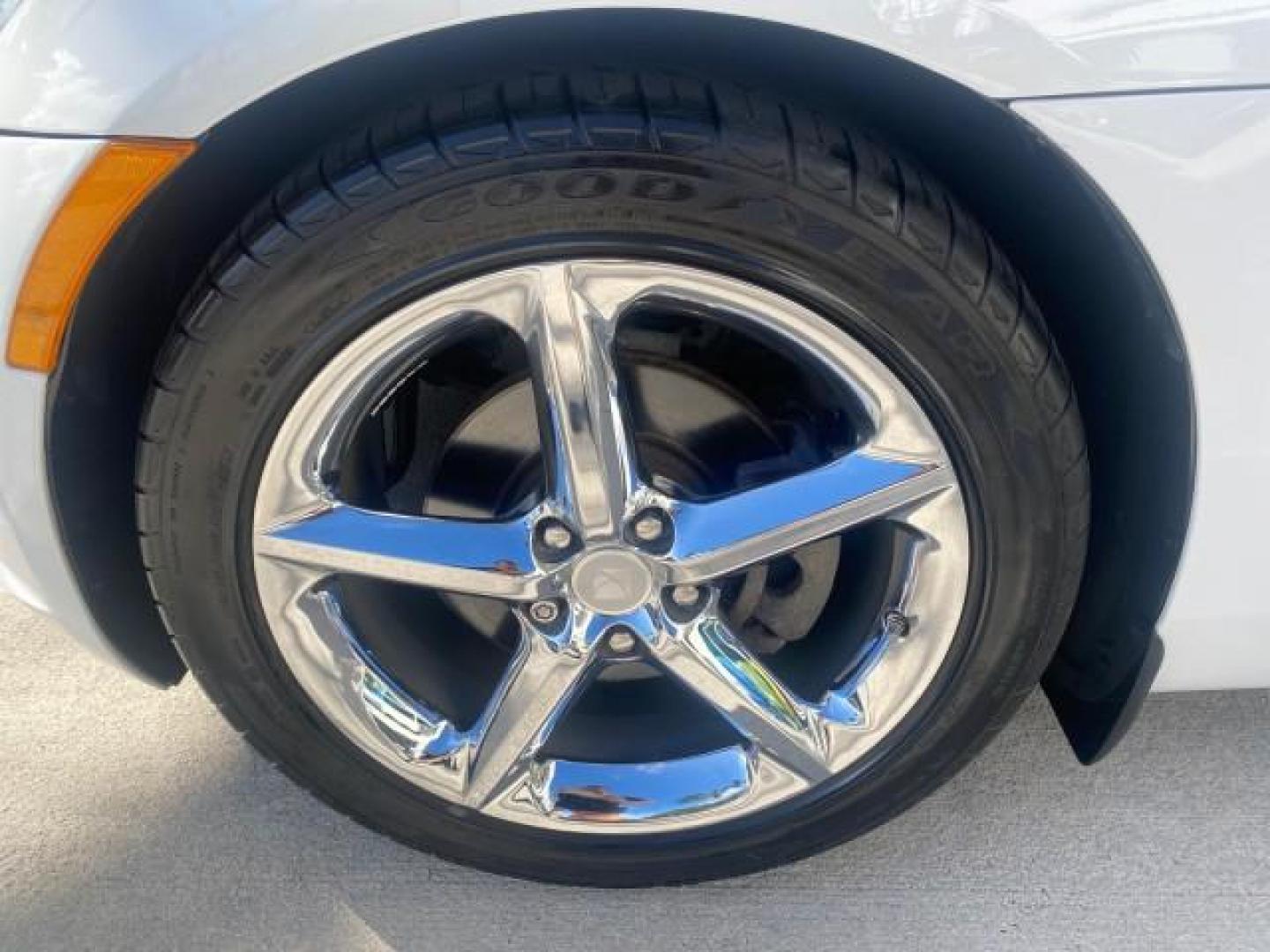 2008 Polar White /Black Saturn Sky Red Line LOW MILES 29,810 SOFT TOP (1G8MF35X78Y) with an Turbocharged And Intercooled Ecotec 2.0L VVT DOHC 4-Cyl Aluminum Engine engine, Automatic transmission, located at 4701 North Dixie Hwy, Pompano Beach, FL, 33064, (954) 422-2889, 26.240938, -80.123474 - OUR WEBPAGE FLORIDACARS1.COM HAS OVER 100 PHOTOS AND FREE CARFAX LINK 2008 SATURN SKY RED LINE TOP OF THE LINE TURBO FAST VIN: 1G8MF35X78Y121221 1 G 8 M F 3 5 X 7 8 Y 1 2 1 2 2 1 CONVERTIBLE 2.0L I4 F DOHC GASOLINE 31 MPG REAR WHEEL DRIVE Features ABS Brakes Air Conditioning Alloy Wheels AM/FM Stere - Photo#19