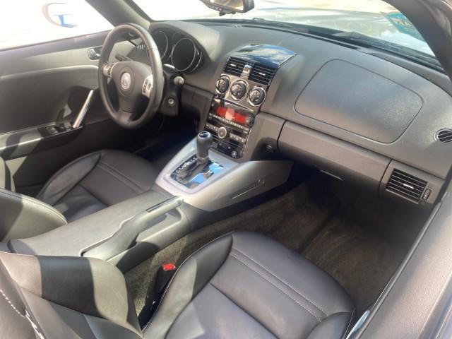 2008 Polar White /Black Saturn Sky Red Line LOW MILES 29,810 SOFT TOP (1G8MF35X78Y) with an Turbocharged And Intercooled Ecotec 2.0L VVT DOHC 4-Cyl Aluminum Engine engine, Automatic transmission, located at 4701 North Dixie Hwy, Pompano Beach, FL, 33064, (954) 422-2889, 26.240938, -80.123474 - OUR WEBPAGE FLORIDACARS1.COM HAS OVER 100 PHOTOS AND FREE CARFAX LINK 2008 SATURN SKY RED LINE TOP OF THE LINE TURBO FAST VIN: 1G8MF35X78Y121221 1 G 8 M F 3 5 X 7 8 Y 1 2 1 2 2 1 CONVERTIBLE 2.0L I4 F DOHC GASOLINE 31 MPG REAR WHEEL DRIVE Features ABS Brakes Air Conditioning Alloy Wheels AM/FM Stere - Photo#54