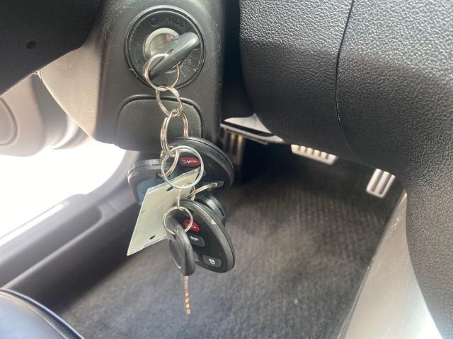 2008 Polar White /Black Saturn Sky Red Line LOW MILES 29,810 SOFT TOP (1G8MF35X78Y) with an Turbocharged And Intercooled Ecotec 2.0L VVT DOHC 4-Cyl Aluminum Engine engine, Automatic transmission, located at 4701 North Dixie Hwy, Pompano Beach, FL, 33064, (954) 422-2889, 26.240938, -80.123474 - OUR WEBPAGE FLORIDACARS1.COM HAS OVER 100 PHOTOS AND FREE CARFAX LINK 2008 SATURN SKY RED LINE TOP OF THE LINE TURBO FAST VIN: 1G8MF35X78Y121221 1 G 8 M F 3 5 X 7 8 Y 1 2 1 2 2 1 CONVERTIBLE 2.0L I4 F DOHC GASOLINE 31 MPG REAR WHEEL DRIVE Features ABS Brakes Air Conditioning Alloy Wheels AM/FM Stere - Photo#80