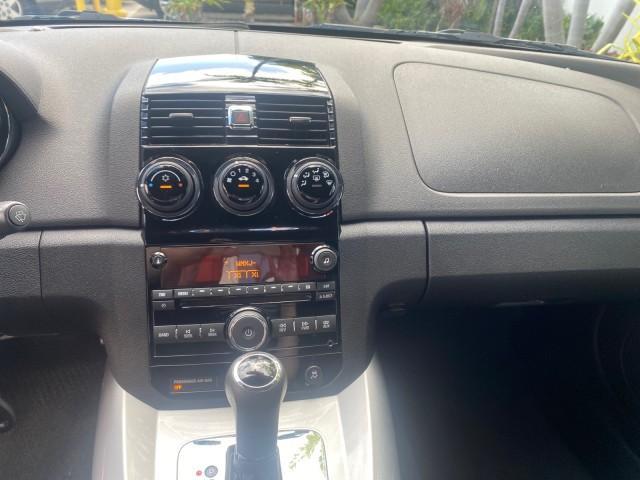 2008 Polar White /Black Saturn Sky Red Line LOW MILES 29,810 SOFT TOP (1G8MF35X78Y) with an Turbocharged And Intercooled Ecotec 2.0L VVT DOHC 4-Cyl Aluminum Engine engine, Automatic transmission, located at 4701 North Dixie Hwy, Pompano Beach, FL, 33064, (954) 422-2889, 26.240938, -80.123474 - OUR WEBPAGE FLORIDACARS1.COM HAS OVER 100 PHOTOS AND FREE CARFAX LINK 2008 SATURN SKY RED LINE TOP OF THE LINE TURBO FAST VIN: 1G8MF35X78Y121221 1 G 8 M F 3 5 X 7 8 Y 1 2 1 2 2 1 CONVERTIBLE 2.0L I4 F DOHC GASOLINE 31 MPG REAR WHEEL DRIVE Features ABS Brakes Air Conditioning Alloy Wheels AM/FM Stere - Photo#81