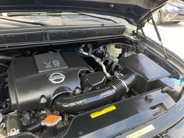 2007 Majestic Blue /Graphite/Titanium Nissan Titan LE 1 OWNER LOW MILES 39,670 CREW CAB (1N6BA07A67N) with an 5.6L DOHC 32-Valve V8 FFV Engine engine, Automatic transmission, located at 4701 North Dixie Hwy, Pompano Beach, FL, 33064, (954) 422-2889, 26.240938, -80.123474 - OUR WEBPAGE FLORIDACARS1.COM HAS OVER 100 PHOTOS AND FREE CARFAX LINK 2007 NISSAN TITAN LE FFV 1 OWNER CREW CAB LEATHER VIN: 1N6BA07A67N215171 1 N 6 B A 0 7 A 6 7 N 2 1 5 1 7 1 CREW PICKUP 5.6L V8 F DOHC 32V FLEX FUEL 19 MPG REAR WHEEL DRIVE Features ABS Brakes Air Conditioning Alloy Wheels AM/FM St - Photo#25