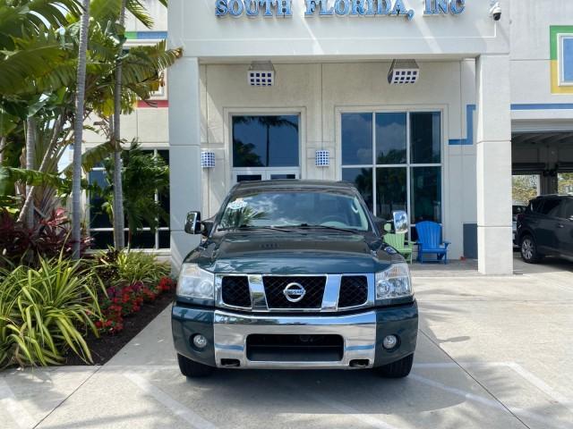 2007 Majestic Blue /Graphite/Titanium Nissan Titan LE 1 OWNER LOW MILES 39,670 CREW CAB (1N6BA07A67N) with an 5.6L DOHC 32-Valve V8 FFV Engine engine, Automatic transmission, located at 4701 North Dixie Hwy, Pompano Beach, FL, 33064, (954) 422-2889, 26.240938, -80.123474 - OUR WEBPAGE FLORIDACARS1.COM HAS OVER 100 PHOTOS AND FREE CARFAX LINK 2007 NISSAN TITAN LE FFV 1 OWNER CREW CAB LEATHER VIN: 1N6BA07A67N215171 1 N 6 B A 0 7 A 6 7 N 2 1 5 1 7 1 CREW PICKUP 5.6L V8 F DOHC 32V FLEX FUEL 19 MPG REAR WHEEL DRIVE Features ABS Brakes Air Conditioning Alloy Wheels AM/FM St - Photo#26