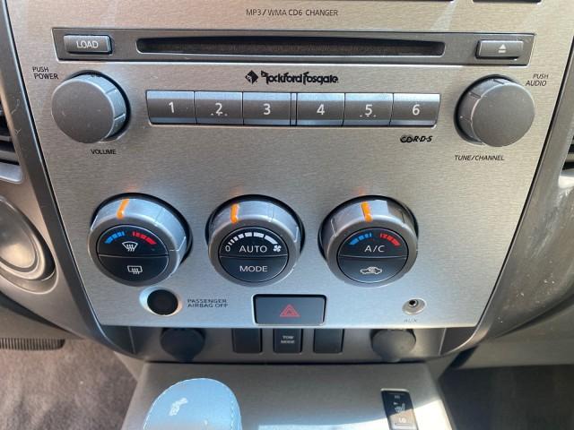 2007 Majestic Blue /Graphite/Titanium Nissan Titan LE 1 OWNER LOW MILES 39,670 CREW CAB (1N6BA07A67N) with an 5.6L DOHC 32-Valve V8 FFV Engine engine, Automatic transmission, located at 4701 North Dixie Hwy, Pompano Beach, FL, 33064, (954) 422-2889, 26.240938, -80.123474 - OUR WEBPAGE FLORIDACARS1.COM HAS OVER 100 PHOTOS AND FREE CARFAX LINK 2007 NISSAN TITAN LE FFV 1 OWNER CREW CAB LEATHER VIN: 1N6BA07A67N215171 1 N 6 B A 0 7 A 6 7 N 2 1 5 1 7 1 CREW PICKUP 5.6L V8 F DOHC 32V FLEX FUEL 19 MPG REAR WHEEL DRIVE Features ABS Brakes Air Conditioning Alloy Wheels AM/FM St - Photo#61