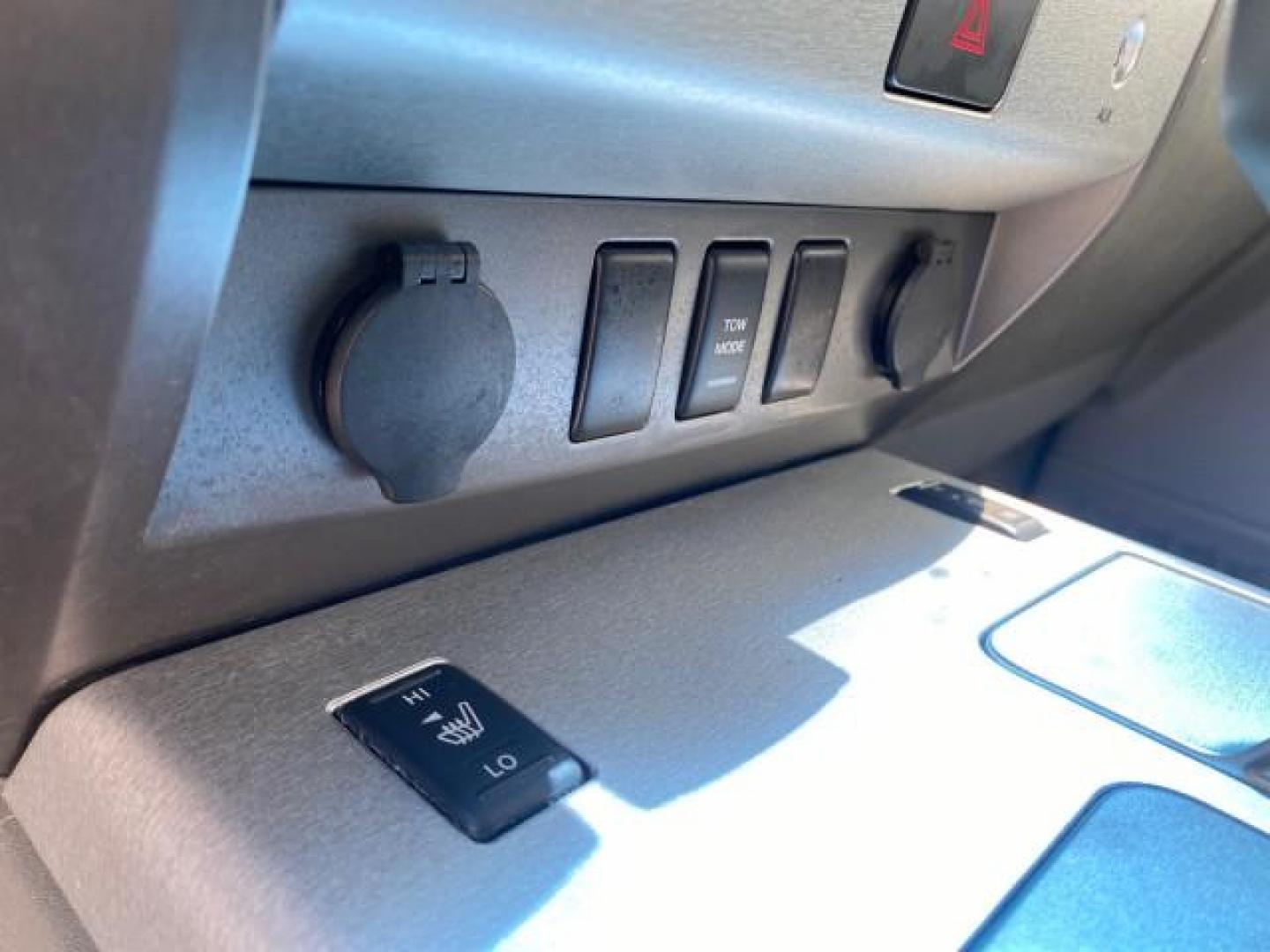 2007 Majestic Blue /Graphite/Titanium Nissan Titan LE 1 OWNER LOW MILES 39,670 CREW CAB (1N6BA07A67N) with an 5.6L DOHC 32-Valve V8 FFV Engine engine, Automatic transmission, located at 4701 North Dixie Hwy, Pompano Beach, FL, 33064, (954) 422-2889, 26.240938, -80.123474 - OUR WEBPAGE FLORIDACARS1.COM HAS OVER 100 PHOTOS AND FREE CARFAX LINK 2007 NISSAN TITAN LE FFV 1 OWNER CREW CAB LEATHER VIN: 1N6BA07A67N215171 1 N 6 B A 0 7 A 6 7 N 2 1 5 1 7 1 CREW PICKUP 5.6L V8 F DOHC 32V FLEX FUEL 19 MPG REAR WHEEL DRIVE Features ABS Brakes Air Conditioning Alloy Wheels AM/FM St - Photo#65