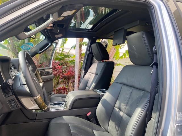2010 Sterling Gray Metallic /Charcoal Black Lincoln Navigator LOW MILES 49,245 NAV SUNROOF (5LMJJ2H55AE) with an 5.4L SOHC 24-Valve V8 FFV Engine engine, Automatic transmission, located at 4701 North Dixie Hwy, Pompano Beach, FL, 33064, (954) 422-2889, 26.240938, -80.123474 - OUR WEBPAGE FLORIDACARS1.COM HAS OVER 100 PHOTOS AND FREE CARFAX LINK 2010 LINCOLN NAVIGATOR NAVIGATION SUNROOF THIRD ROW VIN: 5LMJJ2H55AEJ04008 5 L M J J 2 H 5 5 A E J 0 4 0 0 8 4 DOOR WAGON/SPORT UTILITY 5.4L V8 F SOHC 24V FLEX FUEL 20 MPG REAR WHEEL DRIVE Features 20 Inch Plus Wheels A/C Seat(s) - Photo#10