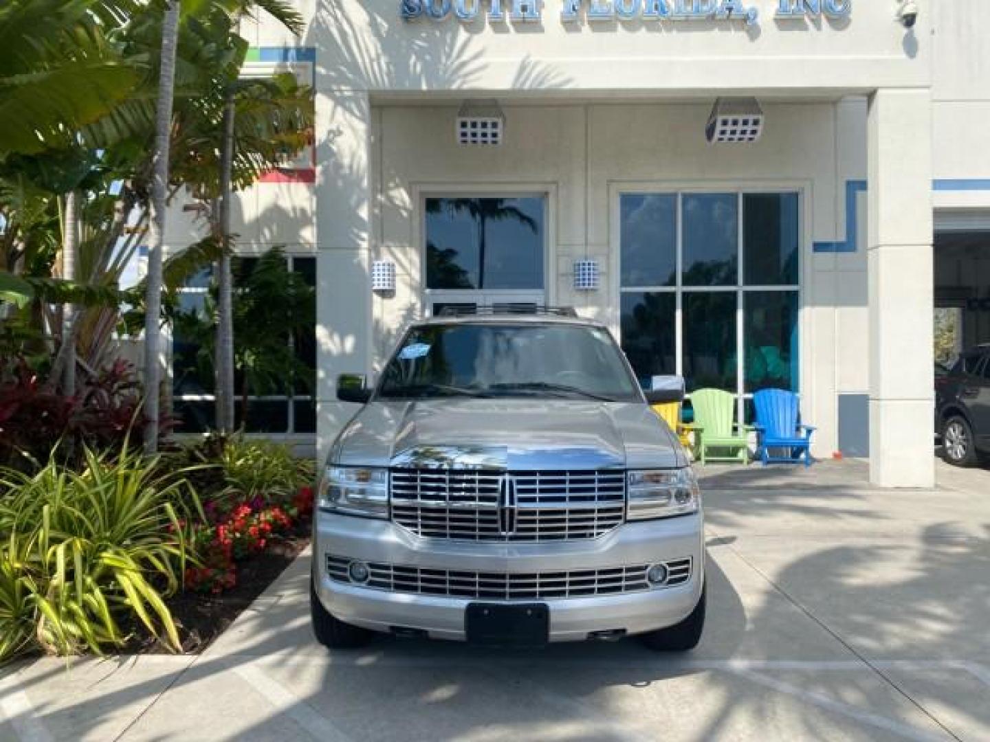 2010 Sterling Gray Metallic /Charcoal Black Lincoln Navigator LOW MILES 49,245 NAV SUNROOF (5LMJJ2H55AE) with an 5.4L SOHC 24-Valve V8 FFV Engine engine, Automatic transmission, located at 4701 North Dixie Hwy, Pompano Beach, FL, 33064, (954) 422-2889, 26.240938, -80.123474 - OUR WEBPAGE FLORIDACARS1.COM HAS OVER 100 PHOTOS AND FREE CARFAX LINK 2010 LINCOLN NAVIGATOR NAVIGATION SUNROOF THIRD ROW VIN: 5LMJJ2H55AEJ04008 5 L M J J 2 H 5 5 A E J 0 4 0 0 8 4 DOOR WAGON/SPORT UTILITY 5.4L V8 F SOHC 24V FLEX FUEL 20 MPG REAR WHEEL DRIVE Features 20 Inch Plus Wheels A/C Seat(s) - Photo#26