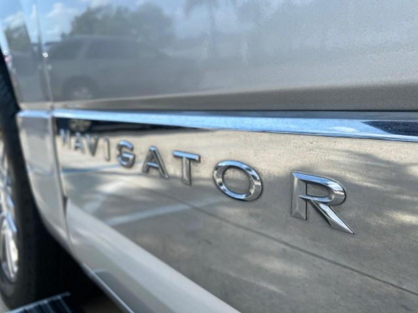 2010 Sterling Gray Metallic /Charcoal Black Lincoln Navigator LOW MILES 49,245 NAV SUNROOF (5LMJJ2H55AE) with an 5.4L SOHC 24-Valve V8 FFV Engine engine, Automatic transmission, located at 4701 North Dixie Hwy, Pompano Beach, FL, 33064, (954) 422-2889, 26.240938, -80.123474 - OUR WEBPAGE FLORIDACARS1.COM HAS OVER 100 PHOTOS AND FREE CARFAX LINK 2010 LINCOLN NAVIGATOR NAVIGATION SUNROOF THIRD ROW VIN: 5LMJJ2H55AEJ04008 5 L M J J 2 H 5 5 A E J 0 4 0 0 8 4 DOOR WAGON/SPORT UTILITY 5.4L V8 F SOHC 24V FLEX FUEL 20 MPG REAR WHEEL DRIVE Features 20 Inch Plus Wheels A/C Seat(s) - Photo#42