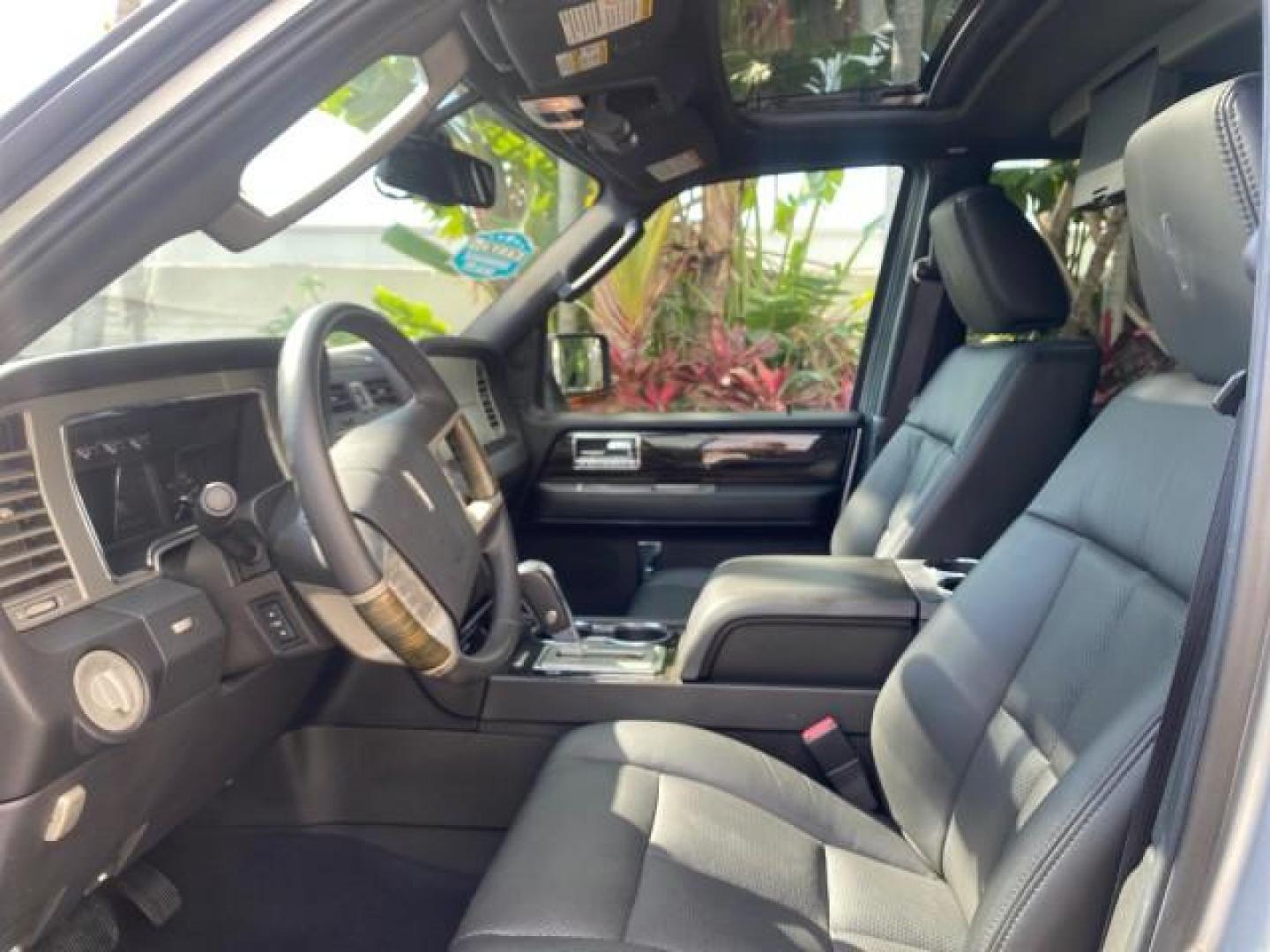 2010 Sterling Gray Metallic /Charcoal Black Lincoln Navigator LOW MILES 49,245 NAV SUNROOF (5LMJJ2H55AE) with an 5.4L SOHC 24-Valve V8 FFV Engine engine, Automatic transmission, located at 4701 North Dixie Hwy, Pompano Beach, FL, 33064, (954) 422-2889, 26.240938, -80.123474 - OUR WEBPAGE FLORIDACARS1.COM HAS OVER 100 PHOTOS AND FREE CARFAX LINK 2010 LINCOLN NAVIGATOR NAVIGATION SUNROOF THIRD ROW VIN: 5LMJJ2H55AEJ04008 5 L M J J 2 H 5 5 A E J 0 4 0 0 8 4 DOOR WAGON/SPORT UTILITY 5.4L V8 F SOHC 24V FLEX FUEL 20 MPG REAR WHEEL DRIVE Features 20 Inch Plus Wheels A/C Seat(s) - Photo#46