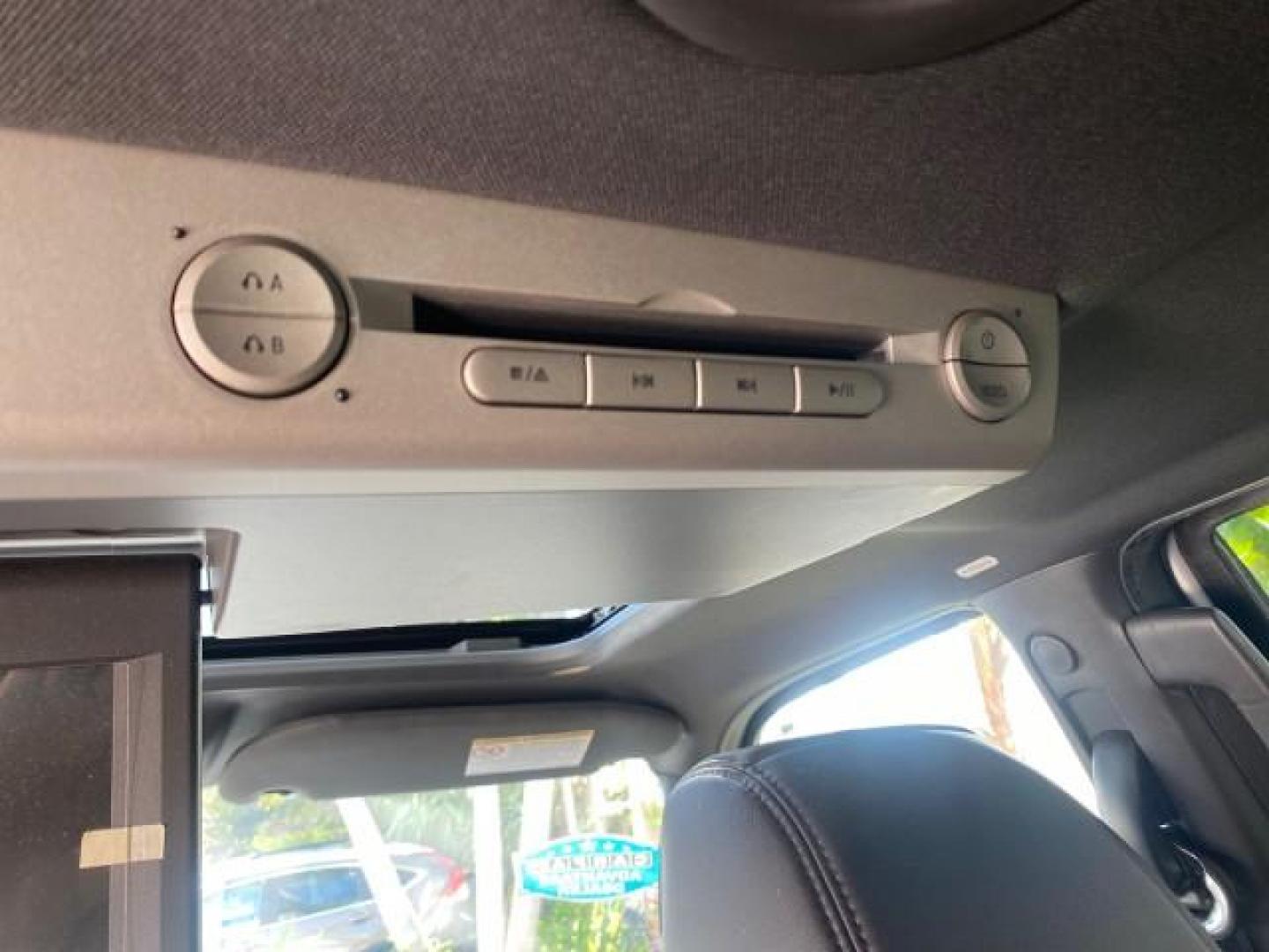 2010 Sterling Gray Metallic /Charcoal Black Lincoln Navigator LOW MILES 49,245 NAV SUNROOF (5LMJJ2H55AE) with an 5.4L SOHC 24-Valve V8 FFV Engine engine, Automatic transmission, located at 4701 North Dixie Hwy, Pompano Beach, FL, 33064, (954) 422-2889, 26.240938, -80.123474 - OUR WEBPAGE FLORIDACARS1.COM HAS OVER 100 PHOTOS AND FREE CARFAX LINK 2010 LINCOLN NAVIGATOR NAVIGATION SUNROOF THIRD ROW VIN: 5LMJJ2H55AEJ04008 5 L M J J 2 H 5 5 A E J 0 4 0 0 8 4 DOOR WAGON/SPORT UTILITY 5.4L V8 F SOHC 24V FLEX FUEL 20 MPG REAR WHEEL DRIVE Features 20 Inch Plus Wheels A/C Seat(s) - Photo#90