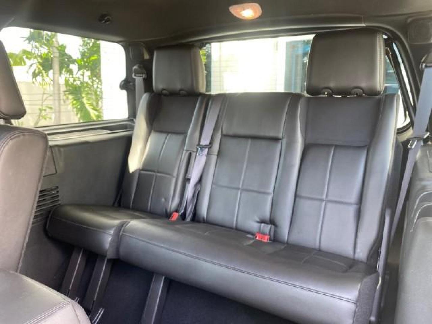 2010 Sterling Gray Metallic /Charcoal Black Lincoln Navigator LOW MILES 49,245 NAV SUNROOF (5LMJJ2H55AE) with an 5.4L SOHC 24-Valve V8 FFV Engine engine, Automatic transmission, located at 4701 North Dixie Hwy, Pompano Beach, FL, 33064, (954) 422-2889, 26.240938, -80.123474 - OUR WEBPAGE FLORIDACARS1.COM HAS OVER 100 PHOTOS AND FREE CARFAX LINK 2010 LINCOLN NAVIGATOR NAVIGATION SUNROOF THIRD ROW VIN: 5LMJJ2H55AEJ04008 5 L M J J 2 H 5 5 A E J 0 4 0 0 8 4 DOOR WAGON/SPORT UTILITY 5.4L V8 F SOHC 24V FLEX FUEL 20 MPG REAR WHEEL DRIVE Features 20 Inch Plus Wheels A/C Seat(s) - Photo#96