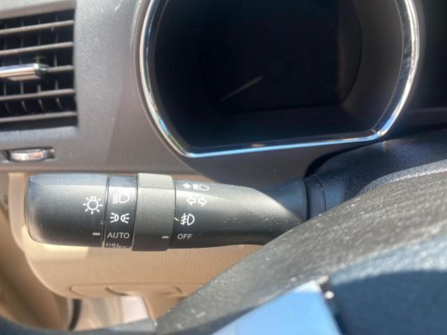 2013 Blizzard Pearl /Sand Beige Toyota Highlander Plus LOW MILES 42,200 1 OWNER (5TDZK3EH5DS) with an 3.5L DOHC 24-Valve VVT-i V6 Engine engine, Automatic transmission, located at 4701 North Dixie Hwy, Pompano Beach, FL, 33064, (954) 422-2889, 26.240938, -80.123474 - OUR WEBPAGE FLORIDACARS1.COM HAS OVER 100 PHOTOS AND FREE CARFAX LINK 2013 Toyota Highlander Plus 1 OWNER NEW $30,474 VIN: 5TDZK3EH5DS095210 4 Door Wagon/Sport Utility 3.5L V6 F DOHC 24V Gasoline Front Wheel Drive Features ABS Brakes Air Conditioning Alloy Wheels AM/FM Stereo Automatic Transmission - Photo#51