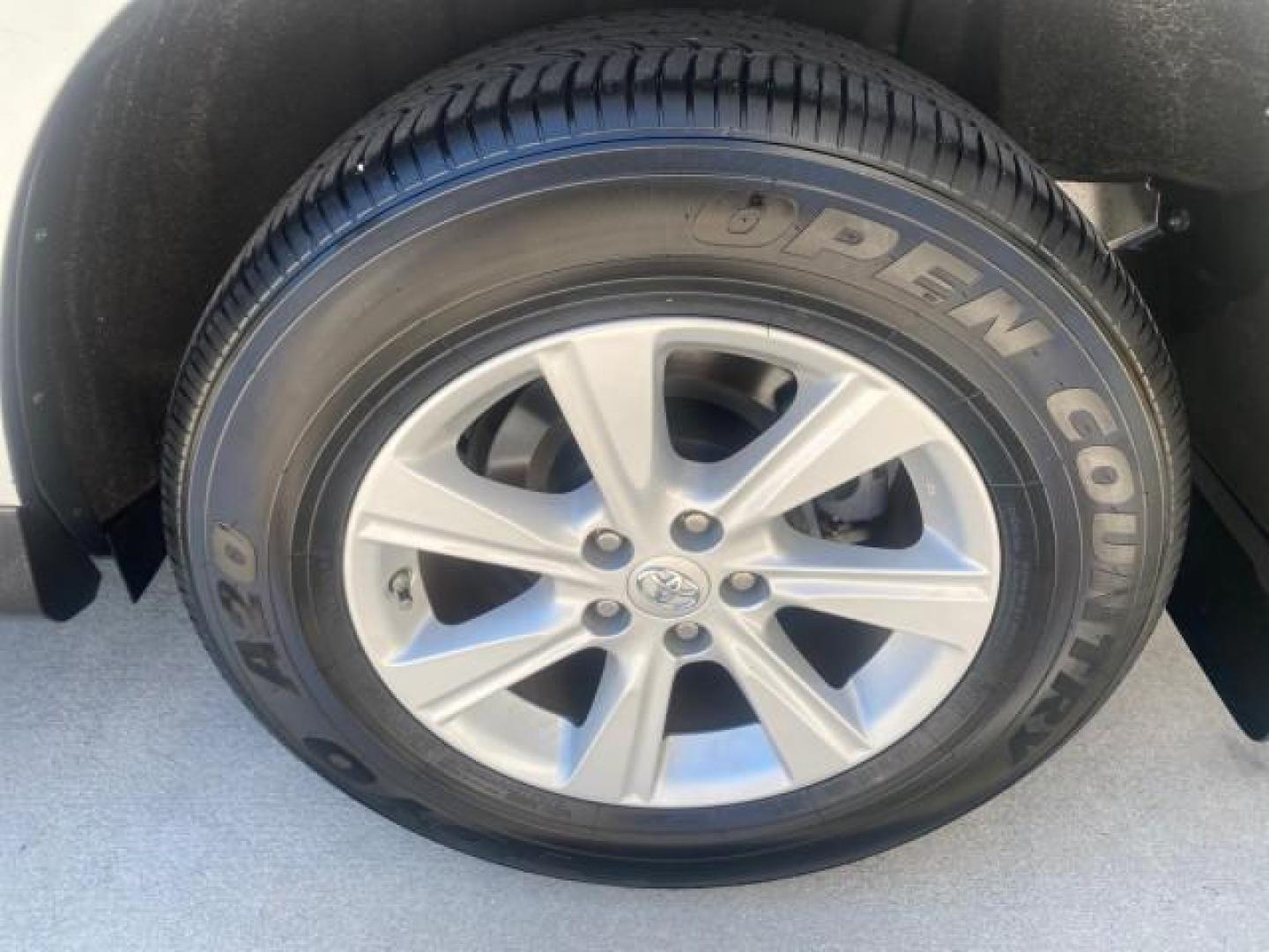 2013 Blizzard Pearl /Sand Beige Toyota Highlander Plus LOW MILES 42,200 1 OWNER (5TDZK3EH5DS) with an 3.5L DOHC 24-Valve VVT-i V6 Engine engine, Automatic transmission, located at 4701 North Dixie Hwy, Pompano Beach, FL, 33064, (954) 422-2889, 26.240938, -80.123474 - OUR WEBPAGE FLORIDACARS1.COM HAS OVER 100 PHOTOS AND FREE CARFAX LINK 2013 Toyota Highlander Plus 1 OWNER NEW $30,474 VIN: 5TDZK3EH5DS095210 4 Door Wagon/Sport Utility 3.5L V6 F DOHC 24V Gasoline Front Wheel Drive Features ABS Brakes Air Conditioning Alloy Wheels AM/FM Stereo Automatic Transmission - Photo#88