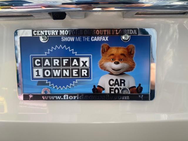 2013 Blizzard Pearl /Sand Beige Toyota Highlander Plus LOW MILES 42,200 1 OWNER (5TDZK3EH5DS) with an 3.5L DOHC 24-Valve VVT-i V6 Engine engine, Automatic transmission, located at 4701 North Dixie Hwy, Pompano Beach, FL, 33064, (954) 422-2889, 26.240938, -80.123474 - OUR WEBPAGE FLORIDACARS1.COM HAS OVER 100 PHOTOS AND FREE CARFAX LINK 2013 Toyota Highlander Plus 1 OWNER NEW $30,474 VIN: 5TDZK3EH5DS095210 4 Door Wagon/Sport Utility 3.5L V6 F DOHC 24V Gasoline Front Wheel Drive Features ABS Brakes Air Conditioning Alloy Wheels AM/FM Stereo Automatic Transmission - Photo#94