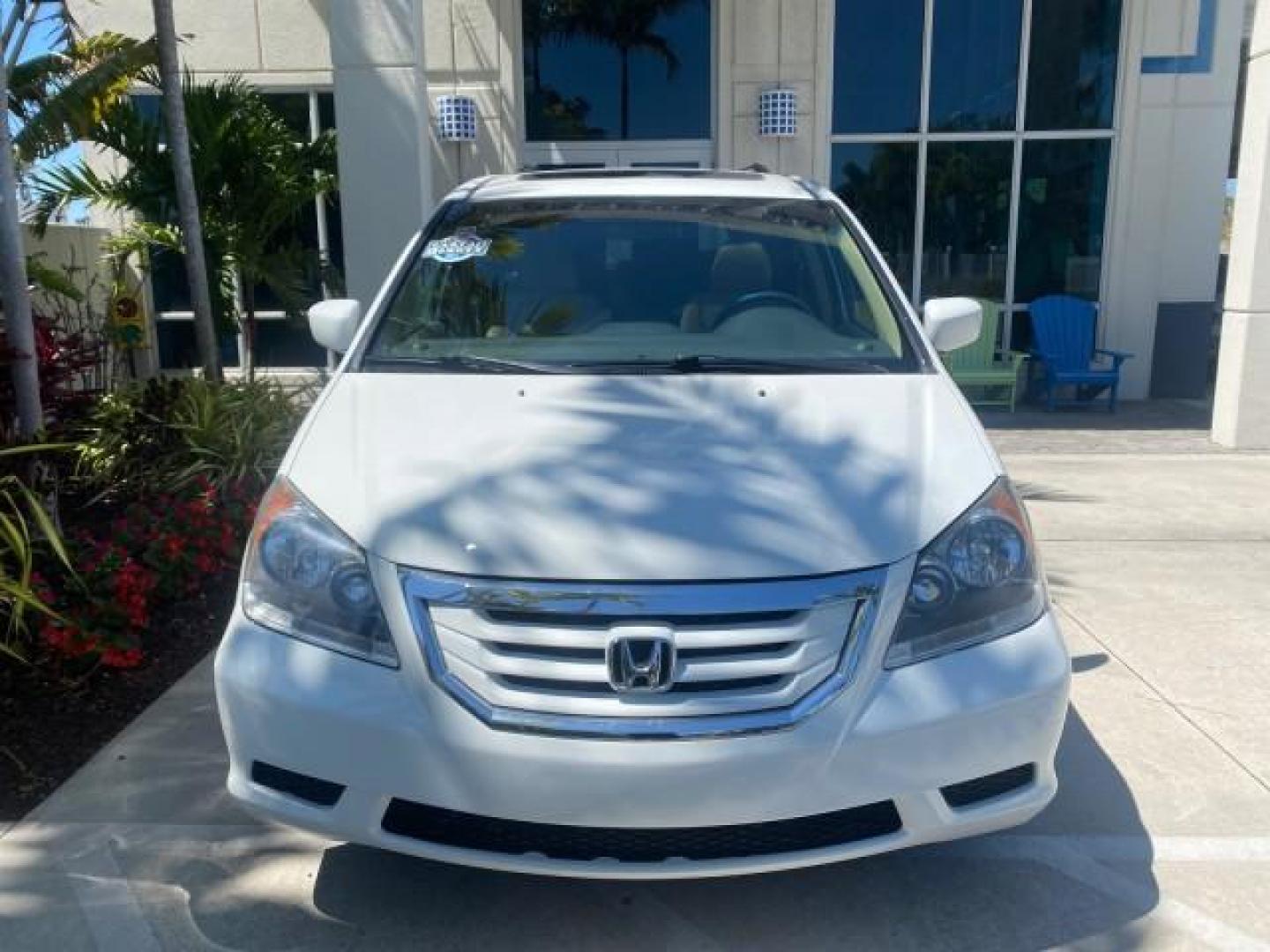 2010 Taffeta White /Ivory Honda Odyssey EX-L LOW MILES 58,506 1 OWNER BRAUN (5FNRL3H68AB) with an 3.5L SOHC MPFI 24-Valve i-VTEC V6 Engine engine, Automatic transmission, located at 4701 North Dixie Hwy, Pompano Beach, FL, 33064, (954) 422-2889, 26.240938, -80.123474 - OUR WEBPAGE FLORIDACARS1.COM HAS OVER 100 PHOTOS AND FREE CARFAX LINK 2010 HONDA ODYSSEY EX-L 1 OWNER BRAUN HANDICAP CONVERSION VAN NEW $33,544 VIN: 5FNRL3H68AB090445 5 F N R L 3 H 6 8 A B 0 9 0 4 4 5 VAN 3.5L V6 F SOHC 24V GASOLINE 25 MPG FRONT WHEEL DRIVE Features ABS Brakes Air Conditioning Alloy- Photo#26