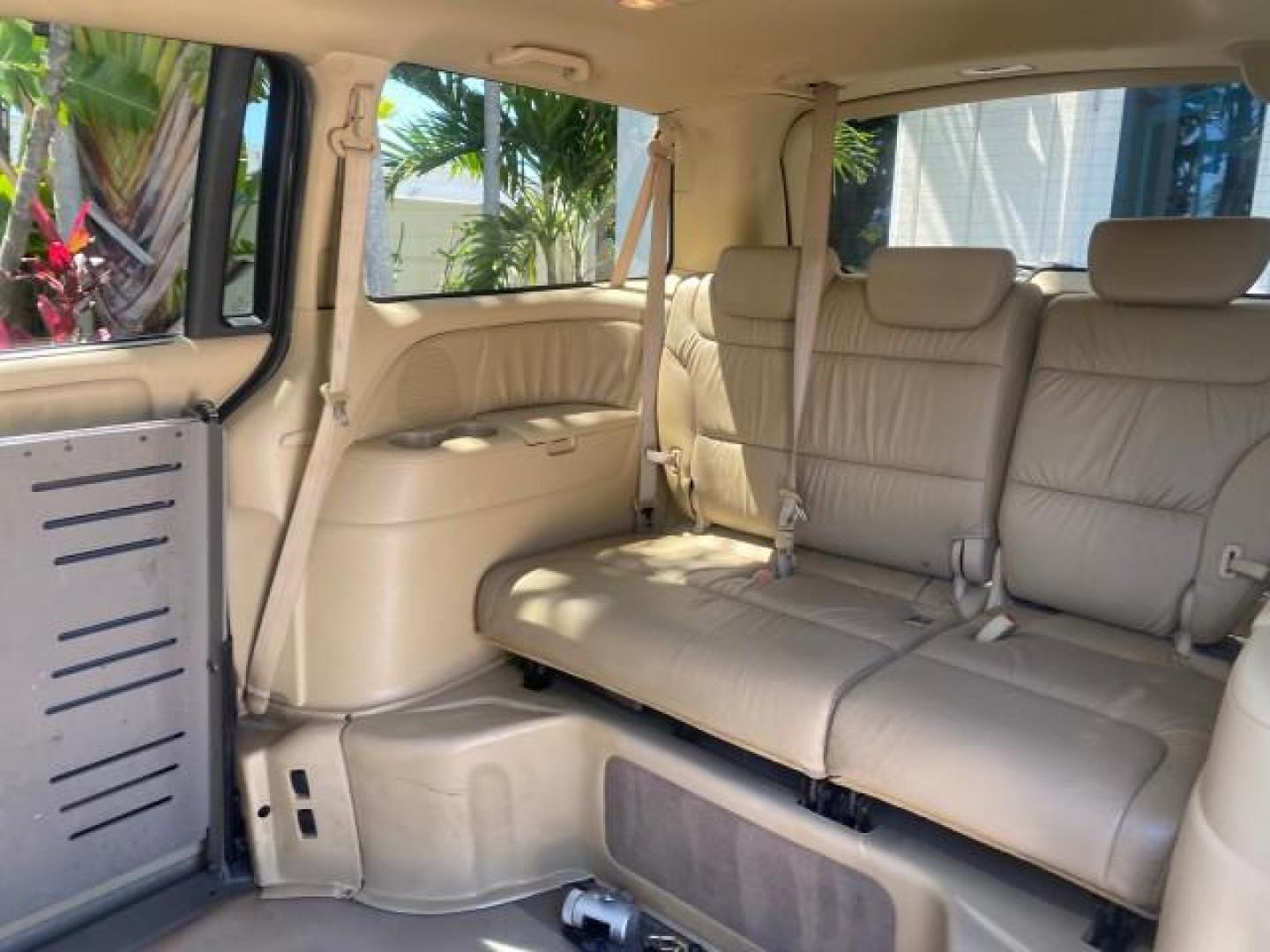 2010 Taffeta White /Ivory Honda Odyssey EX-L LOW MILES 58,506 1 OWNER BRAUN (5FNRL3H68AB) with an 3.5L SOHC MPFI 24-Valve i-VTEC V6 Engine engine, Automatic transmission, located at 4701 North Dixie Hwy, Pompano Beach, FL, 33064, (954) 422-2889, 26.240938, -80.123474 - OUR WEBPAGE FLORIDACARS1.COM HAS OVER 100 PHOTOS AND FREE CARFAX LINK 2010 HONDA ODYSSEY EX-L 1 OWNER BRAUN HANDICAP CONVERSION VAN NEW $33,544 VIN: 5FNRL3H68AB090445 5 F N R L 3 H 6 8 A B 0 9 0 4 4 5 VAN 3.5L V6 F SOHC 24V GASOLINE 25 MPG FRONT WHEEL DRIVE Features ABS Brakes Air Conditioning Alloy- Photo#82