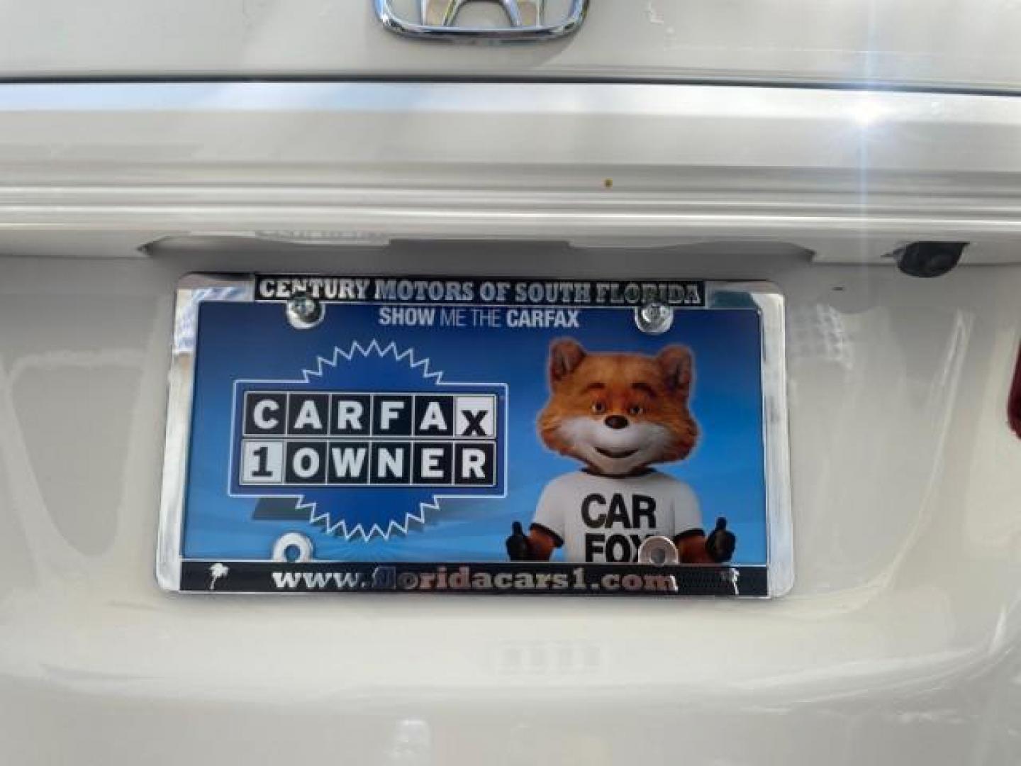 2010 Taffeta White /Ivory Honda Odyssey EX-L LOW MILES 58,506 1 OWNER BRAUN (5FNRL3H68AB) with an 3.5L SOHC MPFI 24-Valve i-VTEC V6 Engine engine, Automatic transmission, located at 4701 North Dixie Hwy, Pompano Beach, FL, 33064, (954) 422-2889, 26.240938, -80.123474 - OUR WEBPAGE FLORIDACARS1.COM HAS OVER 100 PHOTOS AND FREE CARFAX LINK 2010 HONDA ODYSSEY EX-L 1 OWNER BRAUN HANDICAP CONVERSION VAN NEW $33,544 VIN: 5FNRL3H68AB090445 5 F N R L 3 H 6 8 A B 0 9 0 4 4 5 VAN 3.5L V6 F SOHC 24V GASOLINE 25 MPG FRONT WHEEL DRIVE Features ABS Brakes Air Conditioning Alloy- Photo#97