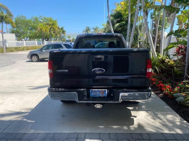2006 Black /Tan Ford F-150 XLT LOW MILES 61,649 (1FTPX12596N) with an 5.4L 3v EFI V8 Engine engine, Automatic transmission, located at 4701 North Dixie Hwy, Pompano Beach, FL, 33064, (954) 422-2889, 26.240938, -80.123474 - OUR WEBPAGE FLORIDACARS1.COM HAS OVER 100 PHOTOS AND FREE CARFAX LINK 2006 FORD F-150 XLT 6.5 FT BED LOADED VERY HANDY FOR WORK VIN: 1FTPX12596NA02804 1 F T P X 1 2 5 9 6 N A 0 2 8 0 4 4 DOOR EXTENDED CAB PICKUP 5.4L V8 F SOHC GASOLINE 19 MPG REAR WHEEL DRIVE Features ABS Brakes Air Conditioning All - Photo#34