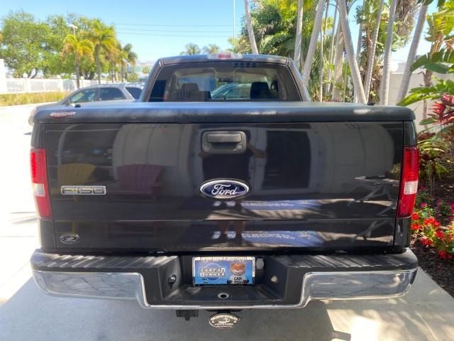 2006 Black /Tan Ford F-150 XLT LOW MILES 61,649 (1FTPX12596N) with an 5.4L 3v EFI V8 Engine engine, Automatic transmission, located at 4701 North Dixie Hwy, Pompano Beach, FL, 33064, (954) 422-2889, 26.240938, -80.123474 - OUR WEBPAGE FLORIDACARS1.COM HAS OVER 100 PHOTOS AND FREE CARFAX LINK 2006 FORD F-150 XLT 6.5 FT BED LOADED VERY HANDY FOR WORK VIN: 1FTPX12596NA02804 1 F T P X 1 2 5 9 6 N A 0 2 8 0 4 4 DOOR EXTENDED CAB PICKUP 5.4L V8 F SOHC GASOLINE 19 MPG REAR WHEEL DRIVE Features ABS Brakes Air Conditioning All - Photo#35