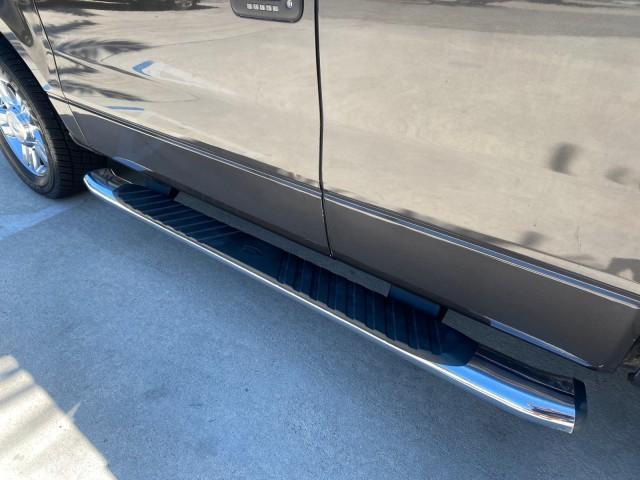 2006 Black /Tan Ford F-150 XLT LOW MILES 61,649 (1FTPX12596N) with an 5.4L 3v EFI V8 Engine engine, Automatic transmission, located at 4701 North Dixie Hwy, Pompano Beach, FL, 33064, (954) 422-2889, 26.240938, -80.123474 - OUR WEBPAGE FLORIDACARS1.COM HAS OVER 100 PHOTOS AND FREE CARFAX LINK 2006 FORD F-150 XLT 6.5 FT BED LOADED VERY HANDY FOR WORK VIN: 1FTPX12596NA02804 1 F T P X 1 2 5 9 6 N A 0 2 8 0 4 4 DOOR EXTENDED CAB PICKUP 5.4L V8 F SOHC GASOLINE 19 MPG REAR WHEEL DRIVE Features ABS Brakes Air Conditioning All - Photo#42