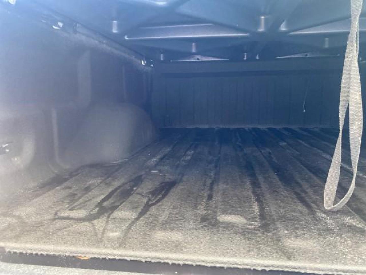2006 Black /Tan Ford F-150 XLT LOW MILES 61,649 (1FTPX12596N) with an 5.4L 3v EFI V8 Engine engine, Automatic transmission, located at 4701 North Dixie Hwy, Pompano Beach, FL, 33064, (954) 422-2889, 26.240938, -80.123474 - OUR WEBPAGE FLORIDACARS1.COM HAS OVER 100 PHOTOS AND FREE CARFAX LINK 2006 FORD F-150 XLT 6.5 FT BED LOADED VERY HANDY FOR WORK VIN: 1FTPX12596NA02804 1 F T P X 1 2 5 9 6 N A 0 2 8 0 4 4 DOOR EXTENDED CAB PICKUP 5.4L V8 F SOHC GASOLINE 19 MPG REAR WHEEL DRIVE Features ABS Brakes Air Conditioning All - Photo#91