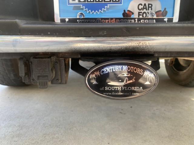 2006 Black /Tan Ford F-150 XLT LOW MILES 61,649 (1FTPX12596N) with an 5.4L 3v EFI V8 Engine engine, Automatic transmission, located at 4701 North Dixie Hwy, Pompano Beach, FL, 33064, (954) 422-2889, 26.240938, -80.123474 - OUR WEBPAGE FLORIDACARS1.COM HAS OVER 100 PHOTOS AND FREE CARFAX LINK 2006 FORD F-150 XLT 6.5 FT BED LOADED VERY HANDY FOR WORK VIN: 1FTPX12596NA02804 1 F T P X 1 2 5 9 6 N A 0 2 8 0 4 4 DOOR EXTENDED CAB PICKUP 5.4L V8 F SOHC GASOLINE 19 MPG REAR WHEEL DRIVE Features ABS Brakes Air Conditioning All - Photo#96