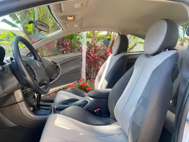 1999 Silver Frost Metallic /Greystone Mercury Cougar 3DR HATCH LOW MILES 28,846 (1ZWFT61L0X5) with an 2.5L DOHC SEFI 24-Valve V6 Duratec Engine engine, Automatic transmission, located at 4701 North Dixie Hwy, Pompano Beach, FL, 33064, (954) 422-2889, 26.240938, -80.123474 - OUR WEBPAGE FLORIDACARS1.COM HAS OVER 100 PHOTOS AND FREE CARFAX LINK 1999 MERCURY COUGAR VIN: 1ZWFT61L0X5611052 1 Z W F T 6 1 L 0 X 5 6 1 1 0 5 2 HATCHBACK 2 DR 2.5L V6 F DOHC 24V GASOLINE 30 MPG FRONT WHEEL DRIVE Features Air Conditioning Alloy Wheels AM/FM Stereo Automatic Transmission Cassette P - Photo#10