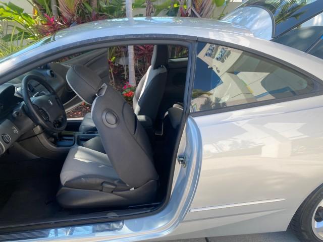 1999 Silver Frost Metallic /Greystone Mercury Cougar 3DR HATCH LOW MILES 28,846 (1ZWFT61L0X5) with an 2.5L DOHC SEFI 24-Valve V6 Duratec Engine engine, Automatic transmission, located at 4701 North Dixie Hwy, Pompano Beach, FL, 33064, (954) 422-2889, 26.240938, -80.123474 - OUR WEBPAGE FLORIDACARS1.COM HAS OVER 100 PHOTOS AND FREE CARFAX LINK 1999 MERCURY COUGAR VIN: 1ZWFT61L0X5611052 1 Z W F T 6 1 L 0 X 5 6 1 1 0 5 2 HATCHBACK 2 DR 2.5L V6 F DOHC 24V GASOLINE 30 MPG FRONT WHEEL DRIVE Features Air Conditioning Alloy Wheels AM/FM Stereo Automatic Transmission Cassette P - Photo#13