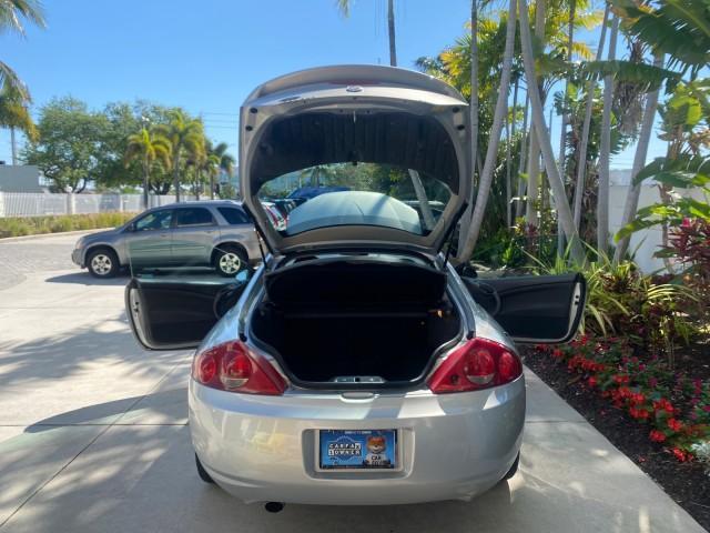 1999 Silver Frost Metallic /Greystone Mercury Cougar 3DR HATCH LOW MILES 28,846 (1ZWFT61L0X5) with an 2.5L DOHC SEFI 24-Valve V6 Duratec Engine engine, Automatic transmission, located at 4701 North Dixie Hwy, Pompano Beach, FL, 33064, (954) 422-2889, 26.240938, -80.123474 - OUR WEBPAGE FLORIDACARS1.COM HAS OVER 100 PHOTOS AND FREE CARFAX LINK 1999 MERCURY COUGAR VIN: 1ZWFT61L0X5611052 1 Z W F T 6 1 L 0 X 5 6 1 1 0 5 2 HATCHBACK 2 DR 2.5L V6 F DOHC 24V GASOLINE 30 MPG FRONT WHEEL DRIVE Features Air Conditioning Alloy Wheels AM/FM Stereo Automatic Transmission Cassette P - Photo#15