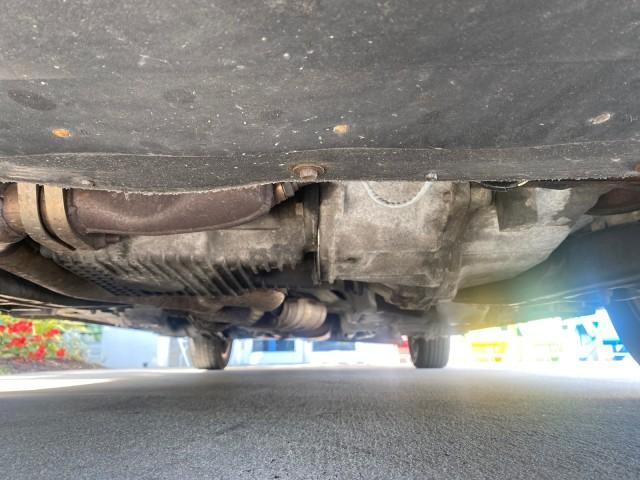 1999 Silver Frost Metallic /Greystone Mercury Cougar 3DR HATCH LOW MILES 28,846 (1ZWFT61L0X5) with an 2.5L DOHC SEFI 24-Valve V6 Duratec Engine engine, Automatic transmission, located at 4701 North Dixie Hwy, Pompano Beach, FL, 33064, (954) 422-2889, 26.240938, -80.123474 - OUR WEBPAGE FLORIDACARS1.COM HAS OVER 100 PHOTOS AND FREE CARFAX LINK 1999 MERCURY COUGAR VIN: 1ZWFT61L0X5611052 1 Z W F T 6 1 L 0 X 5 6 1 1 0 5 2 HATCHBACK 2 DR 2.5L V6 F DOHC 24V GASOLINE 30 MPG FRONT WHEEL DRIVE Features Air Conditioning Alloy Wheels AM/FM Stereo Automatic Transmission Cassette P - Photo#21