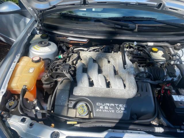 1999 Silver Frost Metallic /Greystone Mercury Cougar 3DR HATCH LOW MILES 28,846 (1ZWFT61L0X5) with an 2.5L DOHC SEFI 24-Valve V6 Duratec Engine engine, Automatic transmission, located at 4701 North Dixie Hwy, Pompano Beach, FL, 33064, (954) 422-2889, 26.240938, -80.123474 - OUR WEBPAGE FLORIDACARS1.COM HAS OVER 100 PHOTOS AND FREE CARFAX LINK 1999 MERCURY COUGAR VIN: 1ZWFT61L0X5611052 1 Z W F T 6 1 L 0 X 5 6 1 1 0 5 2 HATCHBACK 2 DR 2.5L V6 F DOHC 24V GASOLINE 30 MPG FRONT WHEEL DRIVE Features Air Conditioning Alloy Wheels AM/FM Stereo Automatic Transmission Cassette P - Photo#24