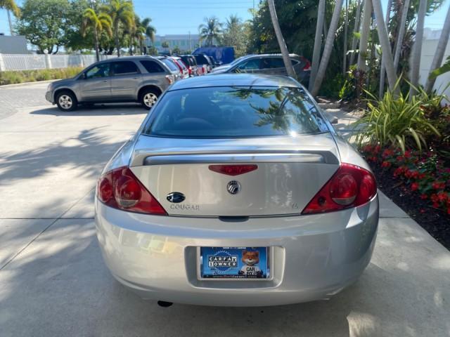 1999 Silver Frost Metallic /Greystone Mercury Cougar 3DR HATCH LOW MILES 28,846 (1ZWFT61L0X5) with an 2.5L DOHC SEFI 24-Valve V6 Duratec Engine engine, Automatic transmission, located at 4701 North Dixie Hwy, Pompano Beach, FL, 33064, (954) 422-2889, 26.240938, -80.123474 - OUR WEBPAGE FLORIDACARS1.COM HAS OVER 100 PHOTOS AND FREE CARFAX LINK 1999 MERCURY COUGAR VIN: 1ZWFT61L0X5611052 1 Z W F T 6 1 L 0 X 5 6 1 1 0 5 2 HATCHBACK 2 DR 2.5L V6 F DOHC 24V GASOLINE 30 MPG FRONT WHEEL DRIVE Features Air Conditioning Alloy Wheels AM/FM Stereo Automatic Transmission Cassette P - Photo#35