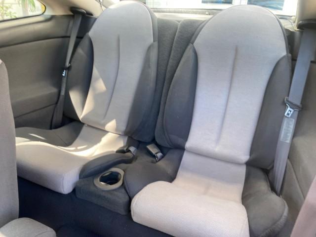 1999 Silver Frost Metallic /Greystone Mercury Cougar 3DR HATCH LOW MILES 28,846 (1ZWFT61L0X5) with an 2.5L DOHC SEFI 24-Valve V6 Duratec Engine engine, Automatic transmission, located at 4701 North Dixie Hwy, Pompano Beach, FL, 33064, (954) 422-2889, 26.240938, -80.123474 - OUR WEBPAGE FLORIDACARS1.COM HAS OVER 100 PHOTOS AND FREE CARFAX LINK 1999 MERCURY COUGAR VIN: 1ZWFT61L0X5611052 1 Z W F T 6 1 L 0 X 5 6 1 1 0 5 2 HATCHBACK 2 DR 2.5L V6 F DOHC 24V GASOLINE 30 MPG FRONT WHEEL DRIVE Features Air Conditioning Alloy Wheels AM/FM Stereo Automatic Transmission Cassette P - Photo#74