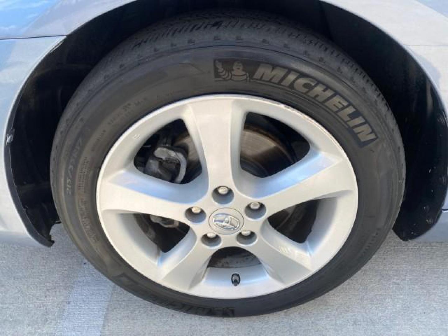 2007 Cosmic Blue Metallic /Ivory Toyota Camry Solara SLE LOW MILES 60,485 1 OWNER FL (4T1FA38P57U) with an 3.3L DOHC SMPI VVT-i 24-Valve V6 Engine engine, Automatic transmission, located at 4701 North Dixie Hwy, Pompano Beach, FL, 33064, (954) 422-2889, 26.240938, -80.123474 - OUR WEBPAGE FLORIDACARS1.COM HAS OVER 100 PHOTOS AND FREE CARFAX LINK 2007 Toyota Camry Solara SLE V6 1 OWNER FL Convertible 3.3L V6 F DOHC 24V Gasoline Front Wheel Drive Features ABS Brakes Air Conditioning Alloy Wheels AM/FM Stereo Automatic Transmission Auxiliary Audio Input Bluetooth Technology - Photo#19