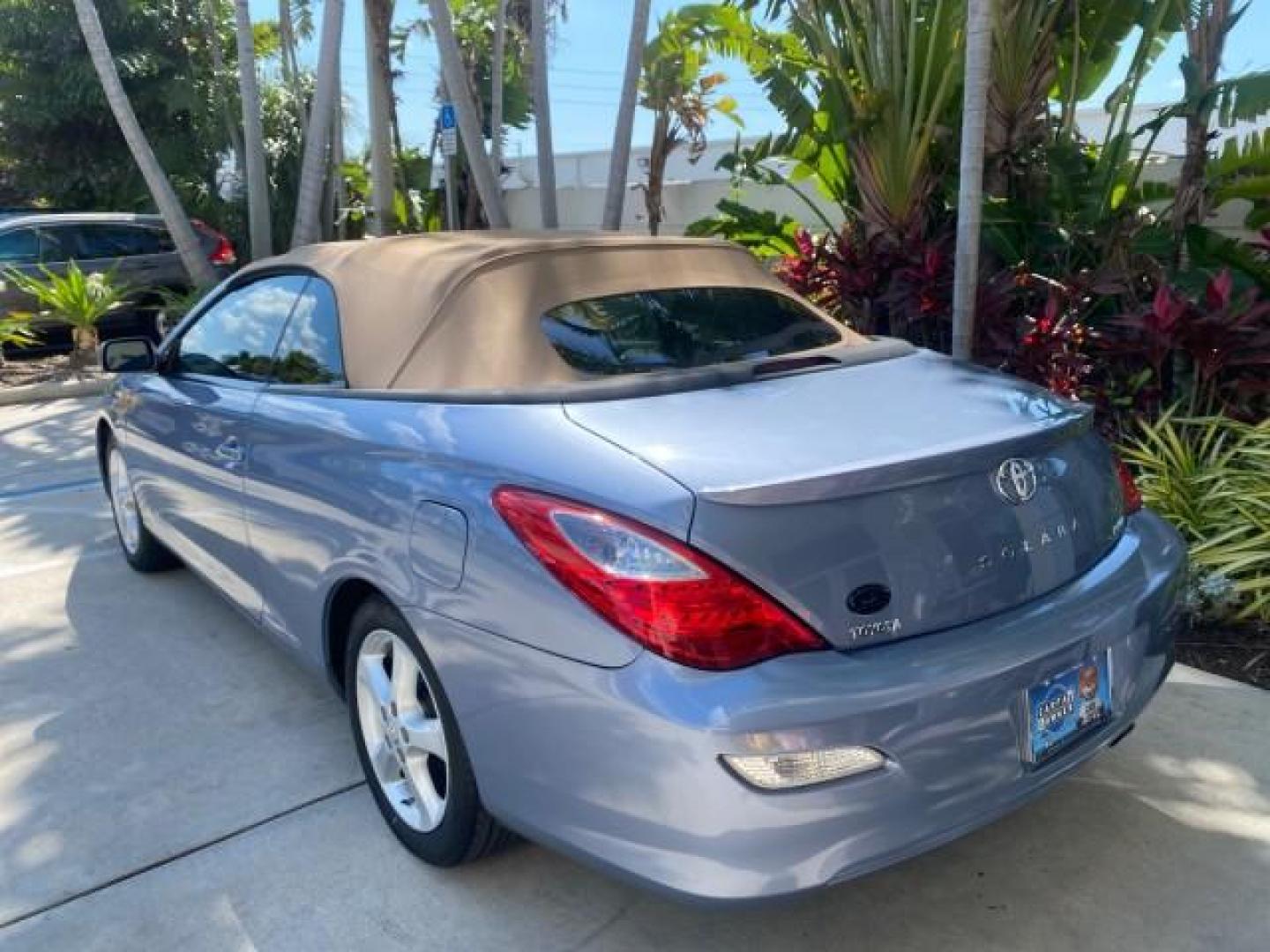 2007 Cosmic Blue Metallic /Ivory Toyota Camry Solara SLE LOW MILES 60,485 1 OWNER FL (4T1FA38P57U) with an 3.3L DOHC SMPI VVT-i 24-Valve V6 Engine engine, Automatic transmission, located at 4701 North Dixie Hwy, Pompano Beach, FL, 33064, (954) 422-2889, 26.240938, -80.123474 - OUR WEBPAGE FLORIDACARS1.COM HAS OVER 100 PHOTOS AND FREE CARFAX LINK 2007 Toyota Camry Solara SLE V6 1 OWNER FL Convertible 3.3L V6 F DOHC 24V Gasoline Front Wheel Drive Features ABS Brakes Air Conditioning Alloy Wheels AM/FM Stereo Automatic Transmission Auxiliary Audio Input Bluetooth Technology - Photo#40