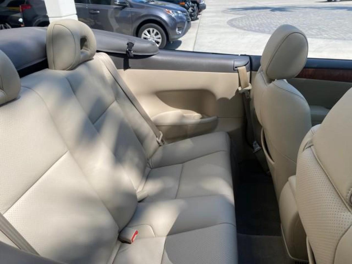 2007 Cosmic Blue Metallic /Ivory Toyota Camry Solara SLE LOW MILES 60,485 1 OWNER FL (4T1FA38P57U) with an 3.3L DOHC SMPI VVT-i 24-Valve V6 Engine engine, Automatic transmission, located at 4701 North Dixie Hwy, Pompano Beach, FL, 33064, (954) 422-2889, 26.240938, -80.123474 - OUR WEBPAGE FLORIDACARS1.COM HAS OVER 100 PHOTOS AND FREE CARFAX LINK 2007 Toyota Camry Solara SLE V6 1 OWNER FL Convertible 3.3L V6 F DOHC 24V Gasoline Front Wheel Drive Features ABS Brakes Air Conditioning Alloy Wheels AM/FM Stereo Automatic Transmission Auxiliary Audio Input Bluetooth Technology - Photo#54