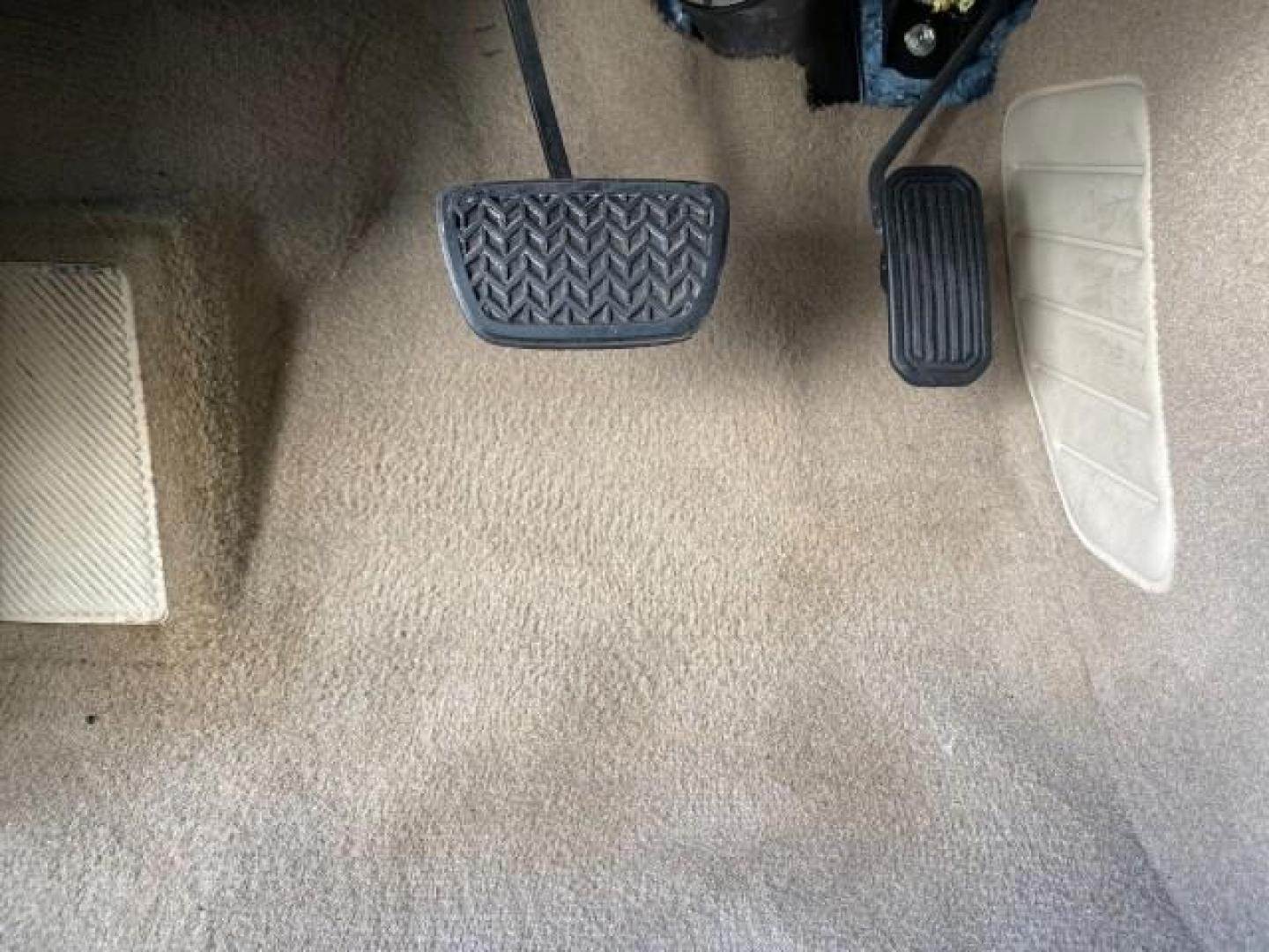 2007 Cosmic Blue Metallic /Ivory Toyota Camry Solara SLE LOW MILES 60,485 1 OWNER FL (4T1FA38P57U) with an 3.3L DOHC SMPI VVT-i 24-Valve V6 Engine engine, Automatic transmission, located at 4701 North Dixie Hwy, Pompano Beach, FL, 33064, (954) 422-2889, 26.240938, -80.123474 - OUR WEBPAGE FLORIDACARS1.COM HAS OVER 100 PHOTOS AND FREE CARFAX LINK 2007 Toyota Camry Solara SLE V6 1 OWNER FL Convertible 3.3L V6 F DOHC 24V Gasoline Front Wheel Drive Features ABS Brakes Air Conditioning Alloy Wheels AM/FM Stereo Automatic Transmission Auxiliary Audio Input Bluetooth Technology - Photo#72