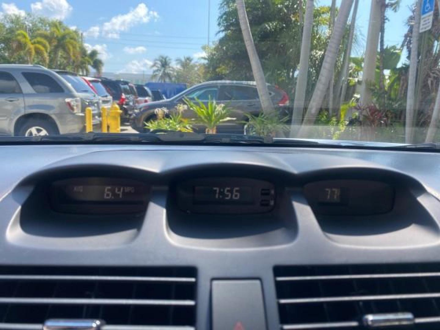 2007 Cosmic Blue Metallic /Ivory Toyota Camry Solara SLE LOW MILES 60,485 1 OWNER FL (4T1FA38P57U) with an 3.3L DOHC SMPI VVT-i 24-Valve V6 Engine engine, Automatic transmission, located at 4701 North Dixie Hwy, Pompano Beach, FL, 33064, (954) 422-2889, 26.240938, -80.123474 - OUR WEBPAGE FLORIDACARS1.COM HAS OVER 100 PHOTOS AND FREE CARFAX LINK 2007 Toyota Camry Solara SLE V6 1 OWNER FL Convertible 3.3L V6 F DOHC 24V Gasoline Front Wheel Drive Features ABS Brakes Air Conditioning Alloy Wheels AM/FM Stereo Automatic Transmission Auxiliary Audio Input Bluetooth Technology - Photo#75