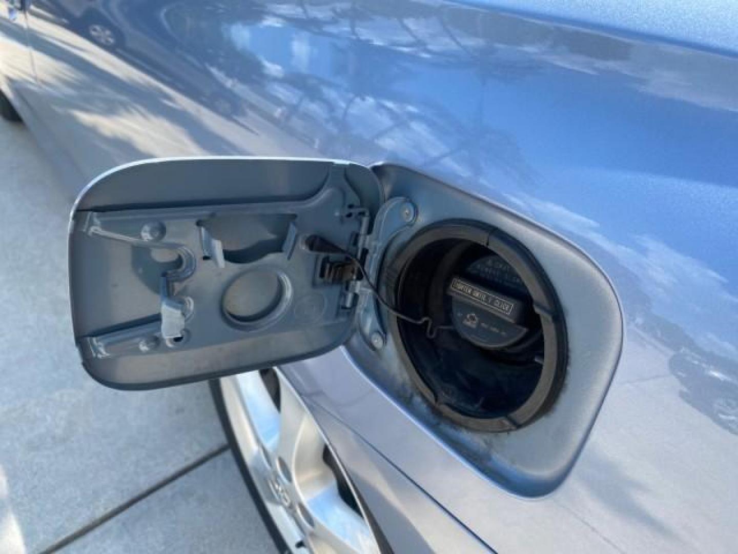 2007 Cosmic Blue Metallic /Ivory Toyota Camry Solara SLE LOW MILES 60,485 1 OWNER FL (4T1FA38P57U) with an 3.3L DOHC SMPI VVT-i 24-Valve V6 Engine engine, Automatic transmission, located at 4701 North Dixie Hwy, Pompano Beach, FL, 33064, (954) 422-2889, 26.240938, -80.123474 - OUR WEBPAGE FLORIDACARS1.COM HAS OVER 100 PHOTOS AND FREE CARFAX LINK 2007 Toyota Camry Solara SLE V6 1 OWNER FL Convertible 3.3L V6 F DOHC 24V Gasoline Front Wheel Drive Features ABS Brakes Air Conditioning Alloy Wheels AM/FM Stereo Automatic Transmission Auxiliary Audio Input Bluetooth Technology - Photo#98