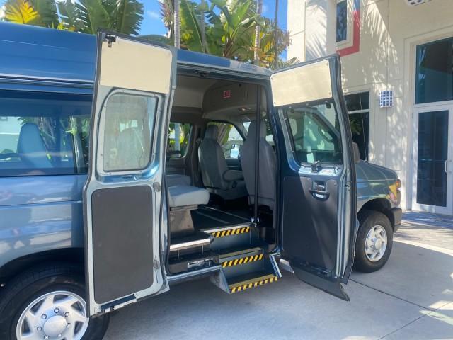 2014 Steel Blue Metallic /Medium Flint Ford Econoline E 350 HI TOP HANDICAP VAN LOW MILES 34,875 1 OWNER (1FTSS3ELXED) with an 5.4L EFI V8 FFV Capable Engine engine, Automatic transmission, located at 4701 North Dixie Hwy, Pompano Beach, FL, 33064, (954) 422-2889, 26.240938, -80.123474 - OUR WEBPAGE FLORIDACARS1.COM HAS OVER 100 PHOTOS AND FREE CARFAX LINK 2014 FORD E-SERIES E-350 SD VIN: 1FTSS3ELXEDA55644 1 F T S S 3 E L X E D A 5 5 6 4 4 VAN 5.4L V8 F SOHC 16V GASOLINE 16 MPG REAR WHEEL DRIVE Features ABS Brakes Air Conditioning Alloy Wheels AM/FM Stereo Automatic Transmission Cru - Photo#13