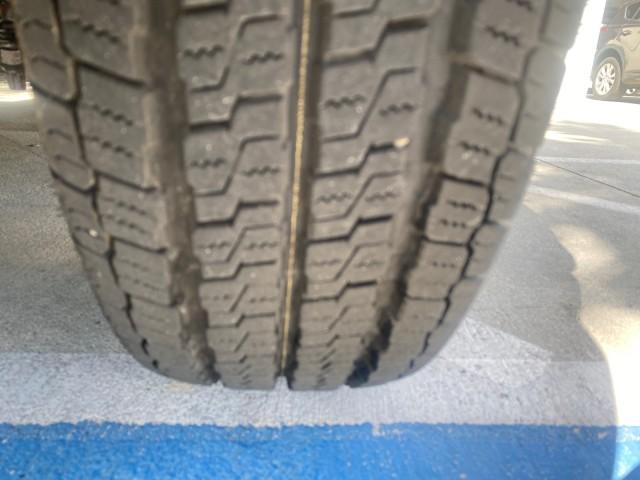 2014 Steel Blue Metallic /Medium Flint Ford Econoline E 350 HI TOP HANDICAP VAN LOW MILES 34,875 1 OWNER (1FTSS3ELXED) with an 5.4L EFI V8 FFV Capable Engine engine, Automatic transmission, located at 4701 North Dixie Hwy, Pompano Beach, FL, 33064, (954) 422-2889, 26.240938, -80.123474 - OUR WEBPAGE FLORIDACARS1.COM HAS OVER 100 PHOTOS AND FREE CARFAX LINK 2014 FORD E-SERIES E-350 SD VIN: 1FTSS3ELXEDA55644 1 F T S S 3 E L X E D A 5 5 6 4 4 VAN 5.4L V8 F SOHC 16V GASOLINE 16 MPG REAR WHEEL DRIVE Features ABS Brakes Air Conditioning Alloy Wheels AM/FM Stereo Automatic Transmission Cru - Photo#20