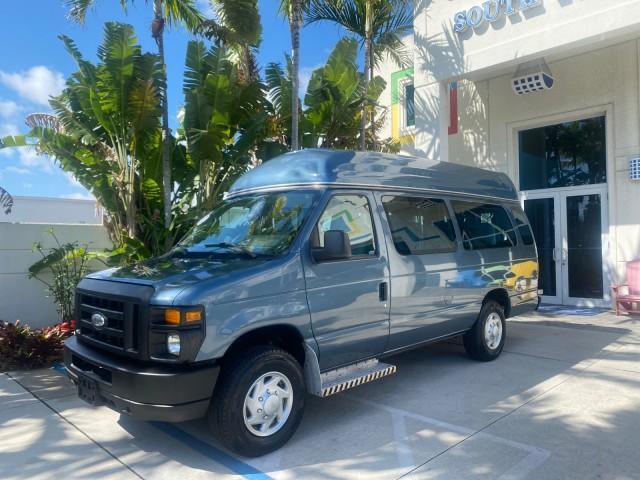 2014 Steel Blue Metallic /Medium Flint Ford Econoline E 350 HI TOP HANDICAP VAN LOW MILES 34,875 1 OWNER (1FTSS3ELXED) with an 5.4L EFI V8 FFV Capable Engine engine, Automatic transmission, located at 4701 North Dixie Hwy, Pompano Beach, FL, 33064, (954) 422-2889, 26.240938, -80.123474 - OUR WEBPAGE FLORIDACARS1.COM HAS OVER 100 PHOTOS AND FREE CARFAX LINK 2014 FORD E-SERIES E-350 SD VIN: 1FTSS3ELXEDA55644 1 F T S S 3 E L X E D A 5 5 6 4 4 VAN 5.4L V8 F SOHC 16V GASOLINE 16 MPG REAR WHEEL DRIVE Features ABS Brakes Air Conditioning Alloy Wheels AM/FM Stereo Automatic Transmission Cru - Photo#28