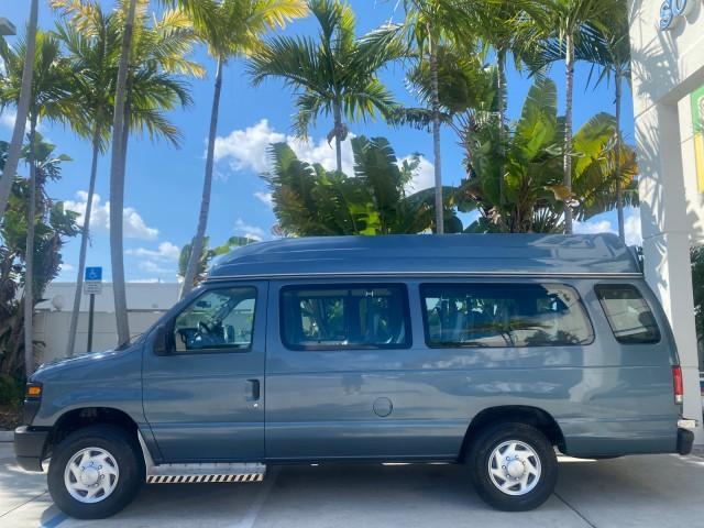 2014 Steel Blue Metallic /Medium Flint Ford Econoline E 350 HI TOP HANDICAP VAN LOW MILES 34,875 1 OWNER (1FTSS3ELXED) with an 5.4L EFI V8 FFV Capable Engine engine, Automatic transmission, located at 4701 North Dixie Hwy, Pompano Beach, FL, 33064, (954) 422-2889, 26.240938, -80.123474 - OUR WEBPAGE FLORIDACARS1.COM HAS OVER 100 PHOTOS AND FREE CARFAX LINK 2014 FORD E-SERIES E-350 SD VIN: 1FTSS3ELXEDA55644 1 F T S S 3 E L X E D A 5 5 6 4 4 VAN 5.4L V8 F SOHC 16V GASOLINE 16 MPG REAR WHEEL DRIVE Features ABS Brakes Air Conditioning Alloy Wheels AM/FM Stereo Automatic Transmission Cru - Photo#31