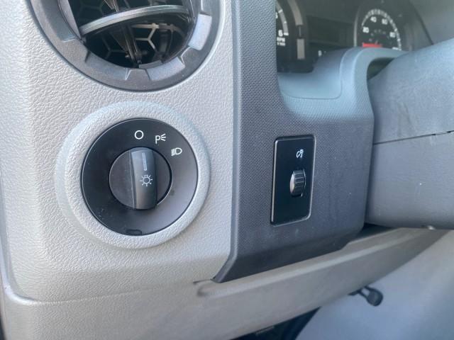 2014 Steel Blue Metallic /Medium Flint Ford Econoline E 350 HI TOP HANDICAP VAN LOW MILES 34,875 1 OWNER (1FTSS3ELXED) with an 5.4L EFI V8 FFV Capable Engine engine, Automatic transmission, located at 4701 North Dixie Hwy, Pompano Beach, FL, 33064, (954) 422-2889, 26.240938, -80.123474 - OUR WEBPAGE FLORIDACARS1.COM HAS OVER 100 PHOTOS AND FREE CARFAX LINK 2014 FORD E-SERIES E-350 SD VIN: 1FTSS3ELXEDA55644 1 F T S S 3 E L X E D A 5 5 6 4 4 VAN 5.4L V8 F SOHC 16V GASOLINE 16 MPG REAR WHEEL DRIVE Features ABS Brakes Air Conditioning Alloy Wheels AM/FM Stereo Automatic Transmission Cru - Photo#53