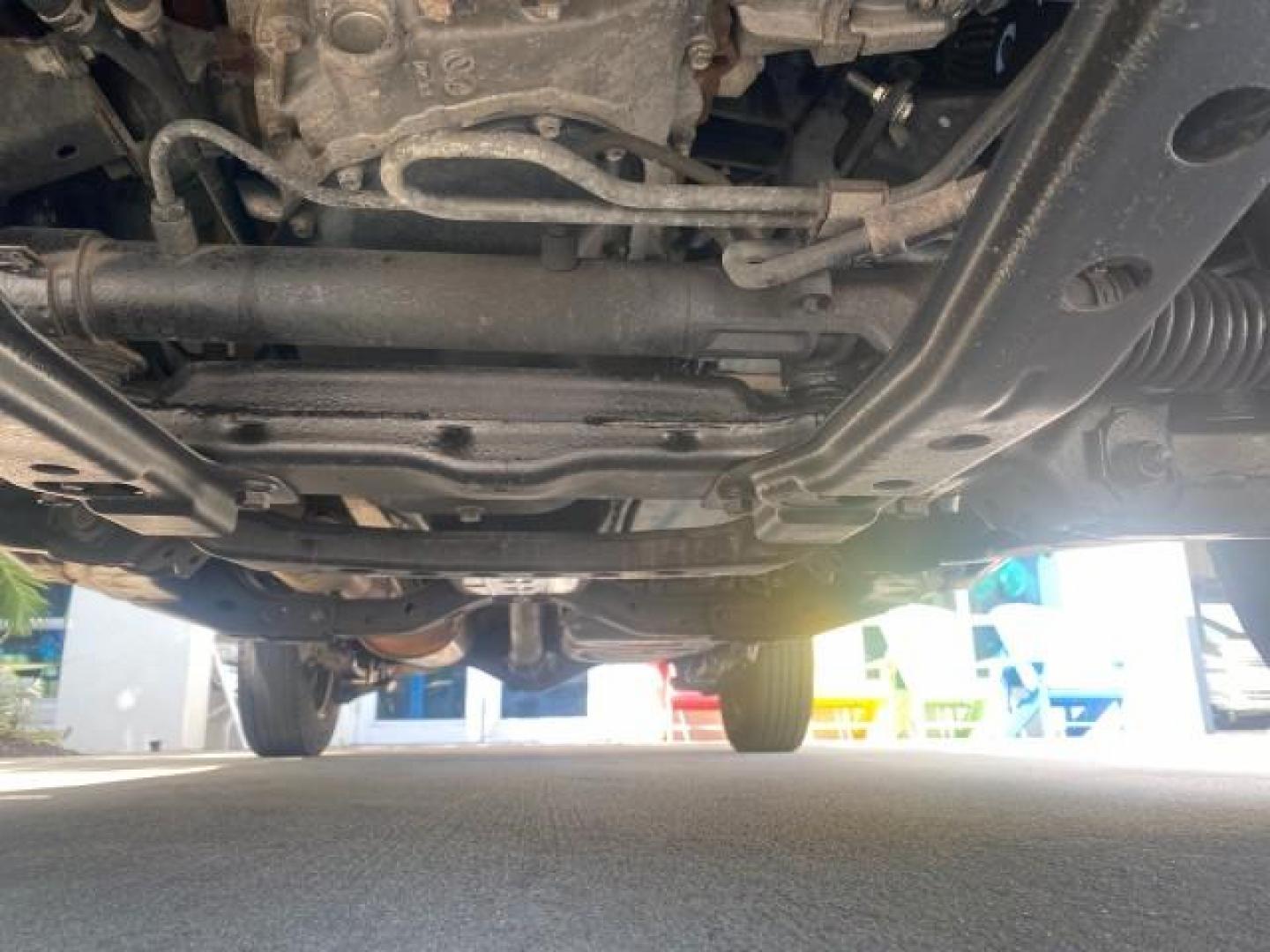 2007 Super White /Gray Toyota Tacoma LOW MILES 98,053 AUTO AC 4 CYL (5TENX22N77Z) with an 2.7L DOHC EFI 16-Valve I4 VVT-i Engine engine, Automatic transmission, located at 4701 North Dixie Hwy, Pompano Beach, FL, 33064, (954) 422-2889, 26.240938, -80.123474 - OUR WEBPAGE FLORIDACARS1.COM HAS OVER 100 PHOTOS AND FREE CARFAX LINK 2007 Toyota Tacoma VIN: 5TENX22N77Z369647 Pickup 2.7L I4 F DOHC 16V Gasoline 28 MPG Rear Wheel Drive Features ABS Brakes Air Conditioning AM/FM Stereo Automatic Transmission CD Audio Cloth Seats Cruise Control This incredible 2-ow- Photo#21