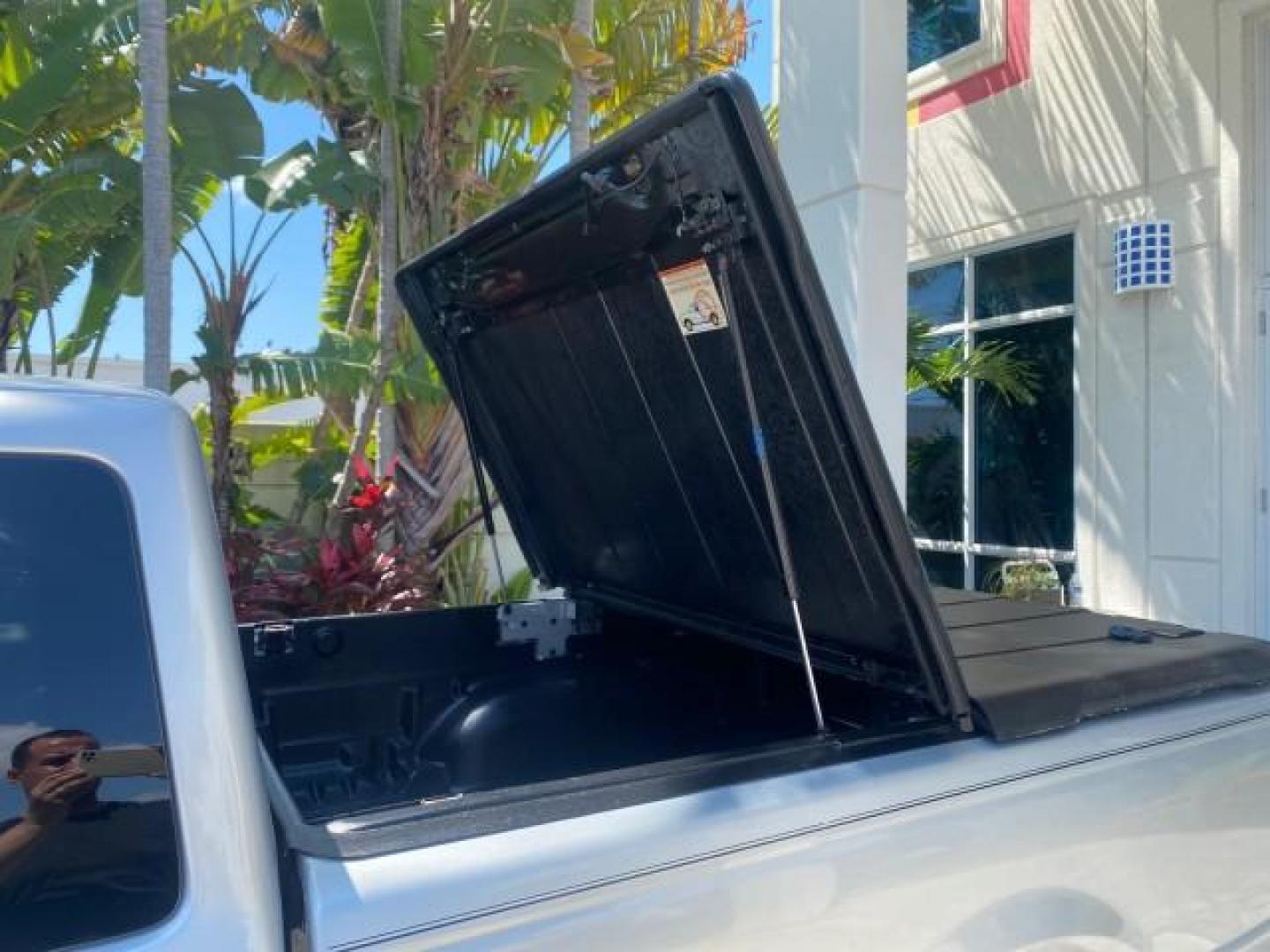 2003 Silver Frost Metallic /Dark Graphite Ford Ranger Edge Plus LOW MILES 57,781 X CAB (1FTYR44V93P) with an 3.0L SEFI Flex-Fuel FFV V6 Engine engine, Automatic transmission, located at 4701 North Dixie Hwy, Pompano Beach, FL, 33064, (954) 422-2889, 26.240938, -80.123474 - OUR WEBPAGE FLORIDACARS1.COM HAS OVER 100 PHOTOS AND FREE CARFAX LINK 2003 Ford Ranger XLT 4 Door Extended Cab Pickup 3.0L V6 F Flex Fuel 23 MPG Rear Wheel Drive Features ABS Brakes Air Conditioning Alloy Wheels AM/FM Stereo Automatic Transmission Bed Liner CD Audio Cloth Seats Cruise Control Flex F - Photo#99