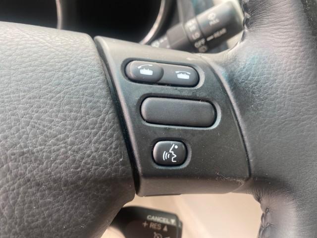 2005 Breakwater Blue Metallic /Light Gray Lexus RX 330 LOW MILES 68,645 1 OWNER (2T2GA31U55C) with an 3.3L DOHC MPI 24-Valve V6 Engine engine, Automatic transmission, located at 4701 North Dixie Hwy, Pompano Beach, FL, 33064, (954) 422-2889, 26.240938, -80.123474 - OUR WEBPAGE FLORIDACARS1.COM HAS OVER 100 PHOTOS AND FREE CARFAX LINK 2005 Lexus RX 330 1 OWNER 4 Door Wagon/Sport Utility 3.3L V6 F 24V Gasoline 26 MPG Front Wheel Drive Features ABS Brakes Air Conditioning Alloy Wheels AM/FM Stereo Automatic Transmission Cassette Player CD Audio Cruise Control Fro - Photo#52