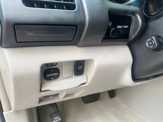 2005 Breakwater Blue Metallic /Light Gray Lexus RX 330 LOW MILES 68,645 1 OWNER (2T2GA31U55C) with an 3.3L DOHC MPI 24-Valve V6 Engine engine, Automatic transmission, located at 4701 North Dixie Hwy, Pompano Beach, FL, 33064, (954) 422-2889, 26.240938, -80.123474 - OUR WEBPAGE FLORIDACARS1.COM HAS OVER 100 PHOTOS AND FREE CARFAX LINK 2005 Lexus RX 330 1 OWNER 4 Door Wagon/Sport Utility 3.3L V6 F 24V Gasoline 26 MPG Front Wheel Drive Features ABS Brakes Air Conditioning Alloy Wheels AM/FM Stereo Automatic Transmission Cassette Player CD Audio Cruise Control Fro - Photo#56