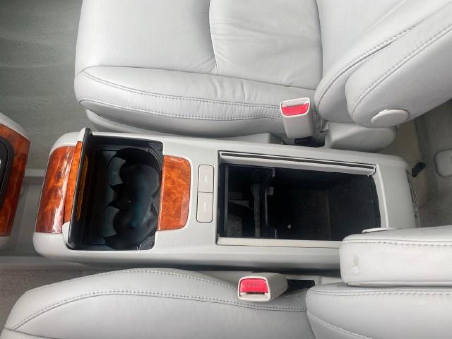 2005 Breakwater Blue Metallic /Light Gray Lexus RX 330 LOW MILES 68,645 1 OWNER (2T2GA31U55C) with an 3.3L DOHC MPI 24-Valve V6 Engine engine, Automatic transmission, located at 4701 North Dixie Hwy, Pompano Beach, FL, 33064, (954) 422-2889, 26.240938, -80.123474 - OUR WEBPAGE FLORIDACARS1.COM HAS OVER 100 PHOTOS AND FREE CARFAX LINK 2005 Lexus RX 330 1 OWNER 4 Door Wagon/Sport Utility 3.3L V6 F 24V Gasoline 26 MPG Front Wheel Drive Features ABS Brakes Air Conditioning Alloy Wheels AM/FM Stereo Automatic Transmission Cassette Player CD Audio Cruise Control Fro - Photo#66