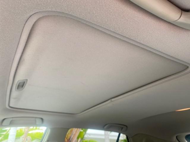 2005 Breakwater Blue Metallic /Light Gray Lexus RX 330 LOW MILES 68,645 1 OWNER (2T2GA31U55C) with an 3.3L DOHC MPI 24-Valve V6 Engine engine, Automatic transmission, located at 4701 North Dixie Hwy, Pompano Beach, FL, 33064, (954) 422-2889, 26.240938, -80.123474 - OUR WEBPAGE FLORIDACARS1.COM HAS OVER 100 PHOTOS AND FREE CARFAX LINK 2005 Lexus RX 330 1 OWNER 4 Door Wagon/Sport Utility 3.3L V6 F 24V Gasoline 26 MPG Front Wheel Drive Features ABS Brakes Air Conditioning Alloy Wheels AM/FM Stereo Automatic Transmission Cassette Player CD Audio Cruise Control Fro - Photo#75